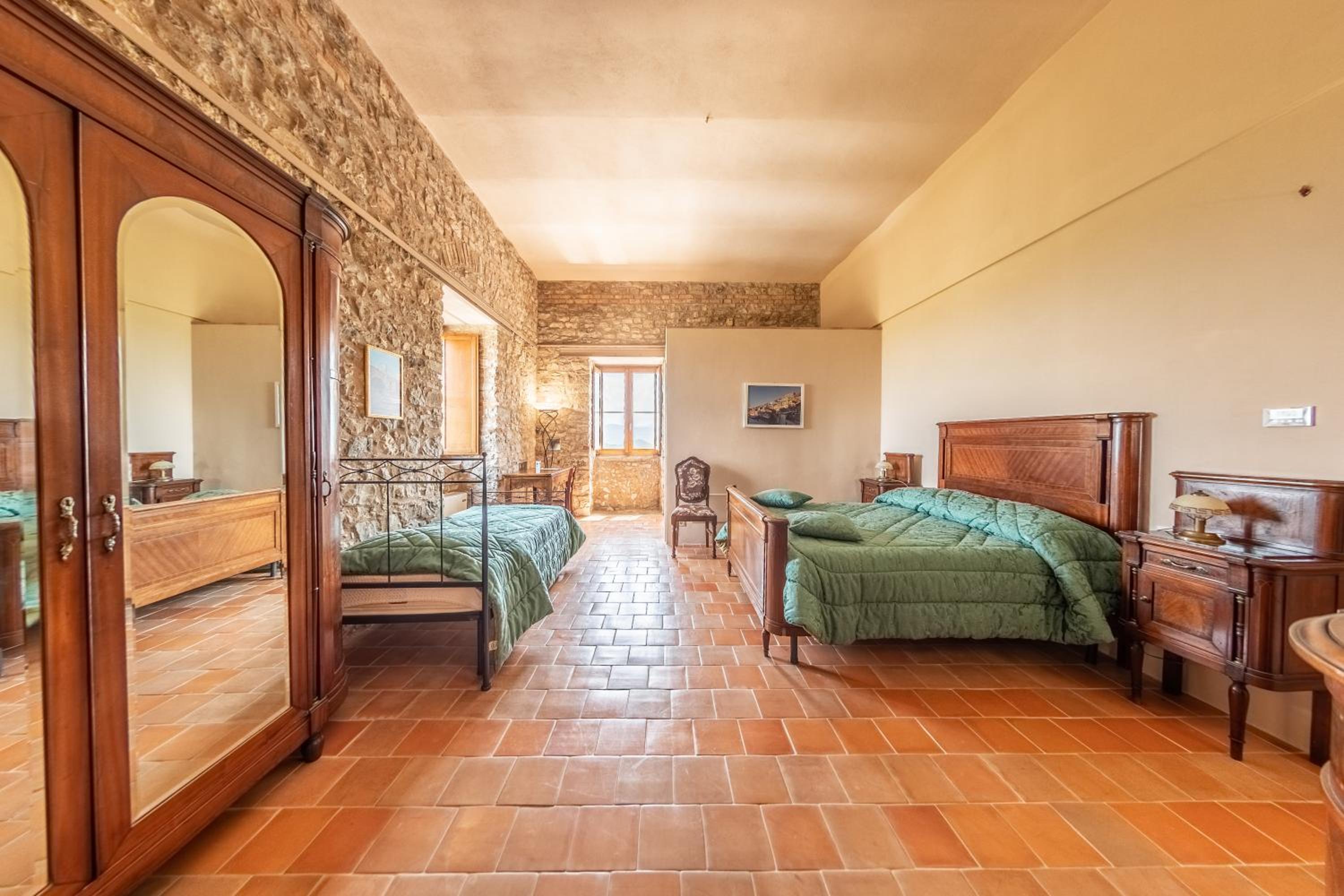 Classic Triple Room - Photo 3