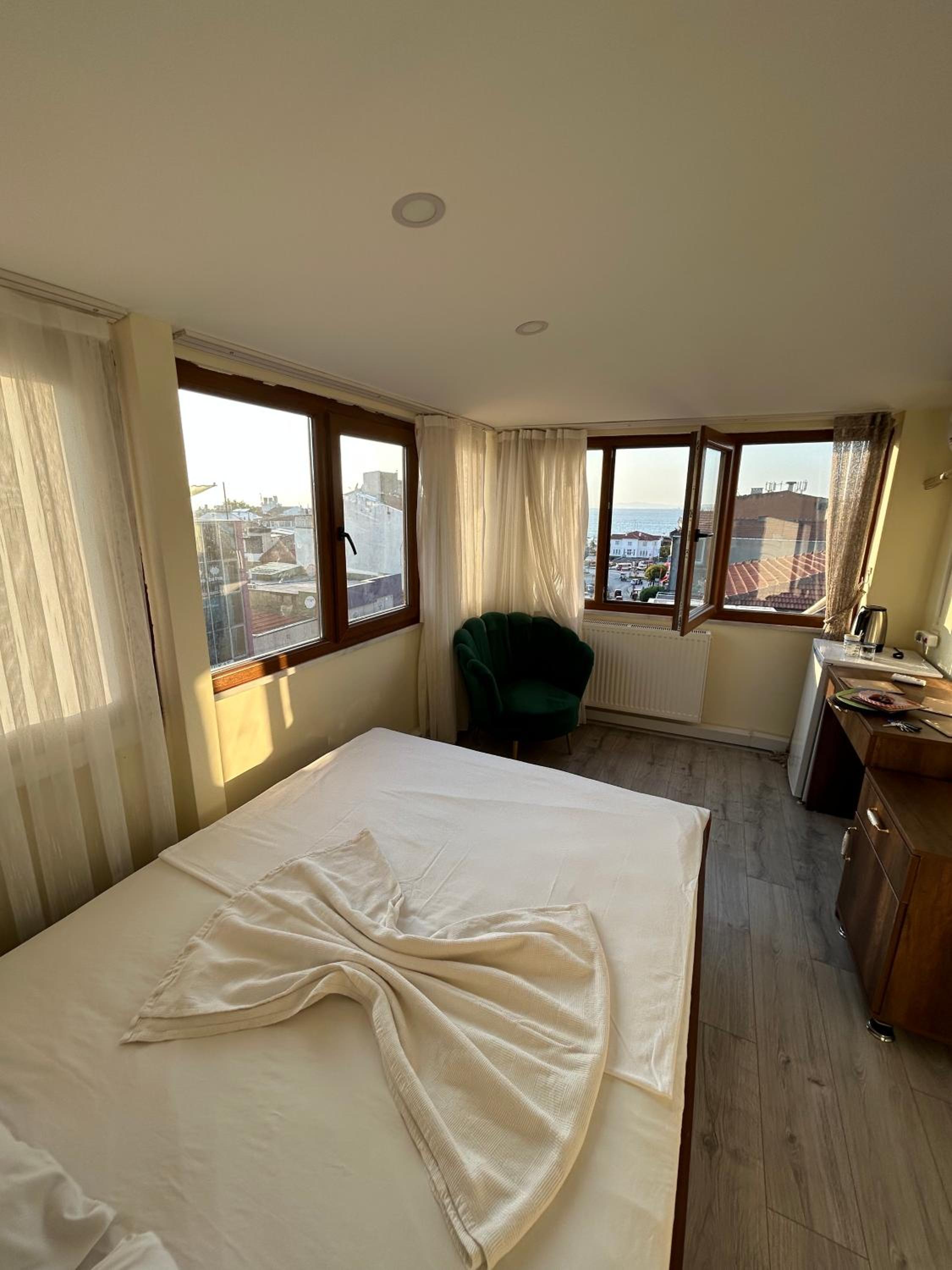 Deluxe Double Room with Sea View