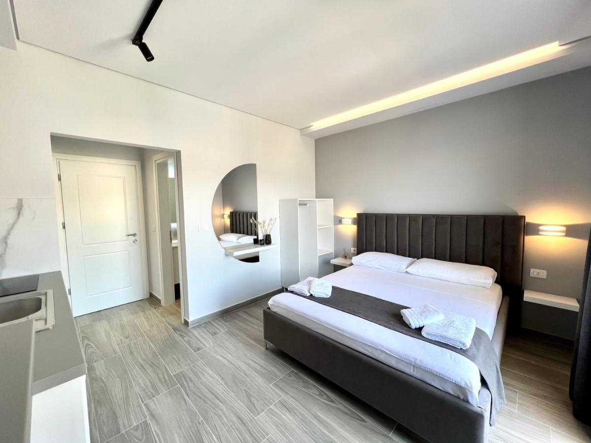 Deluxe Double Room with Sea View