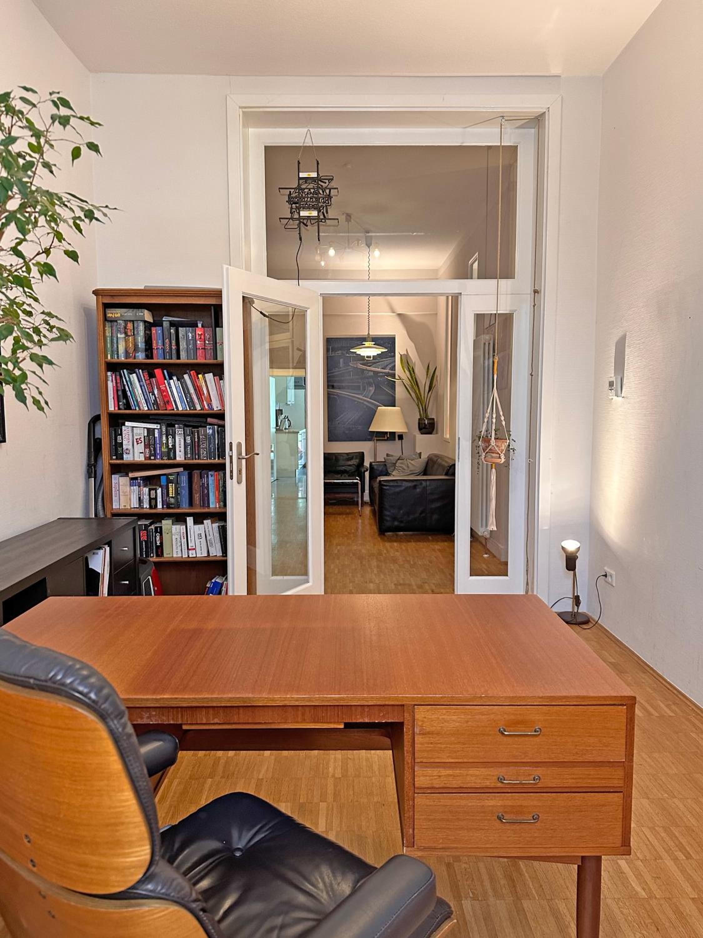 Apartment with Terrace photo 2