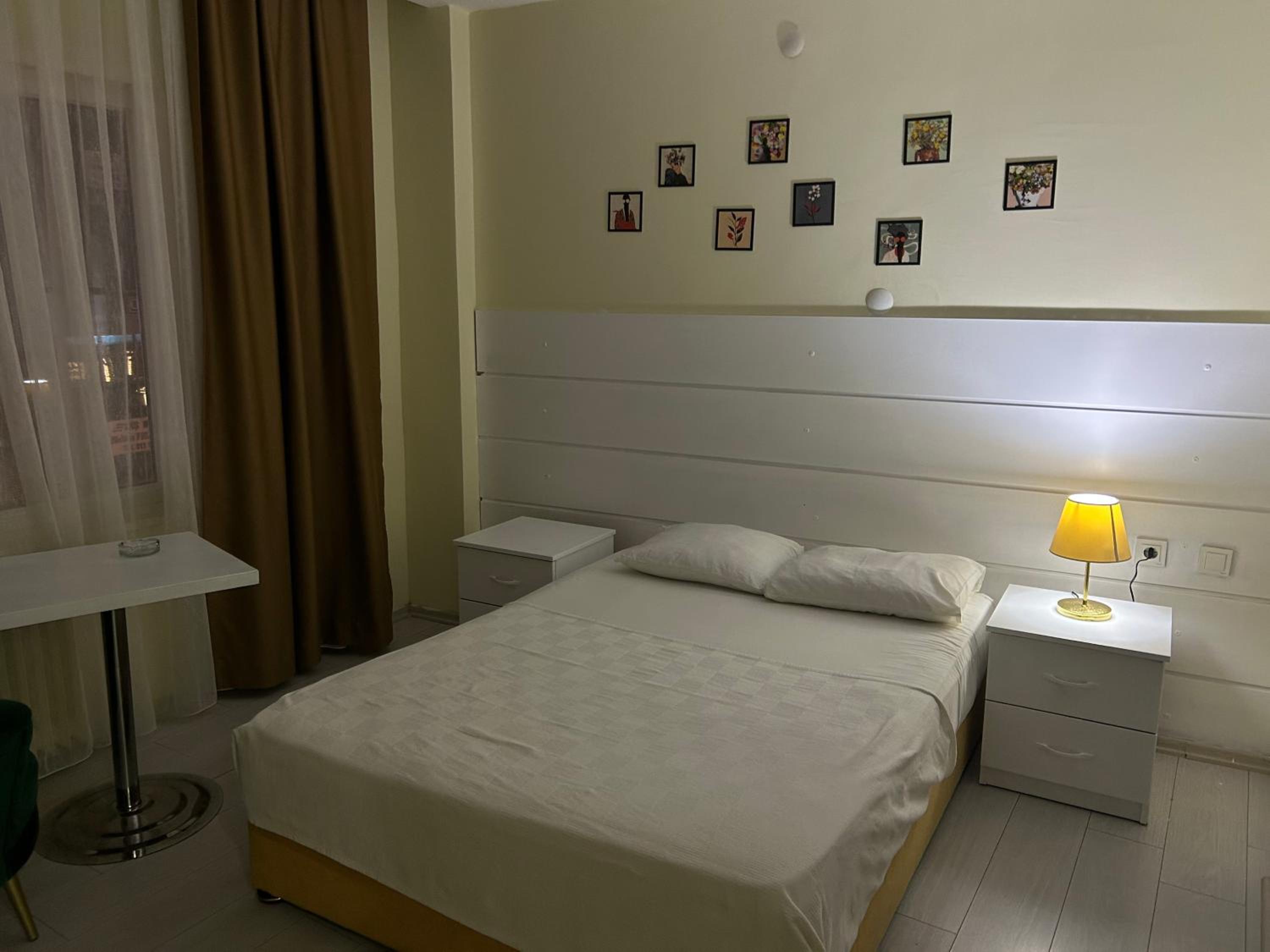 Standard Double Room photo 3