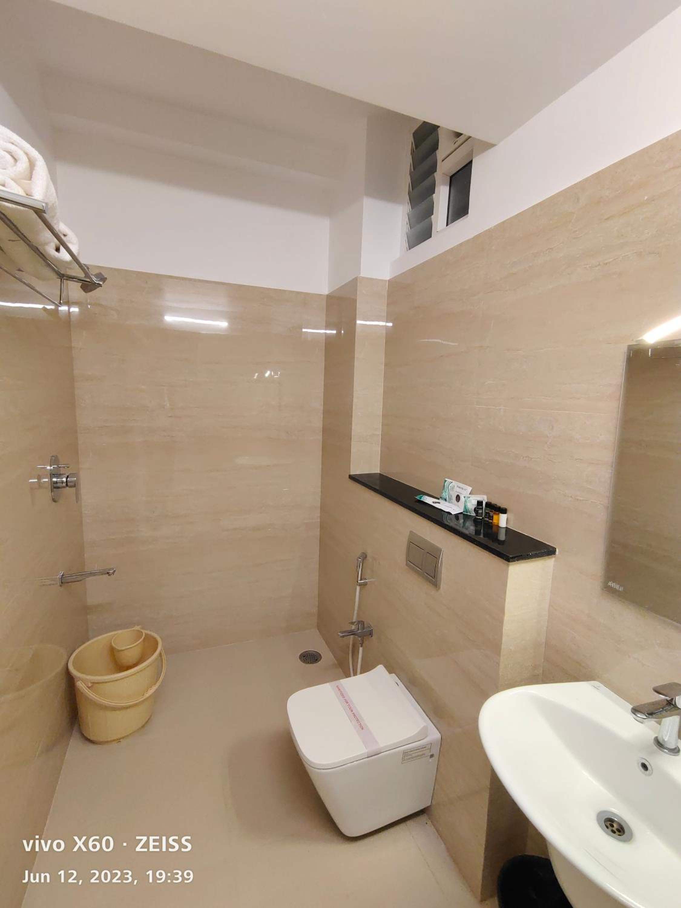 Double Room With Private Bathroom photo 2
