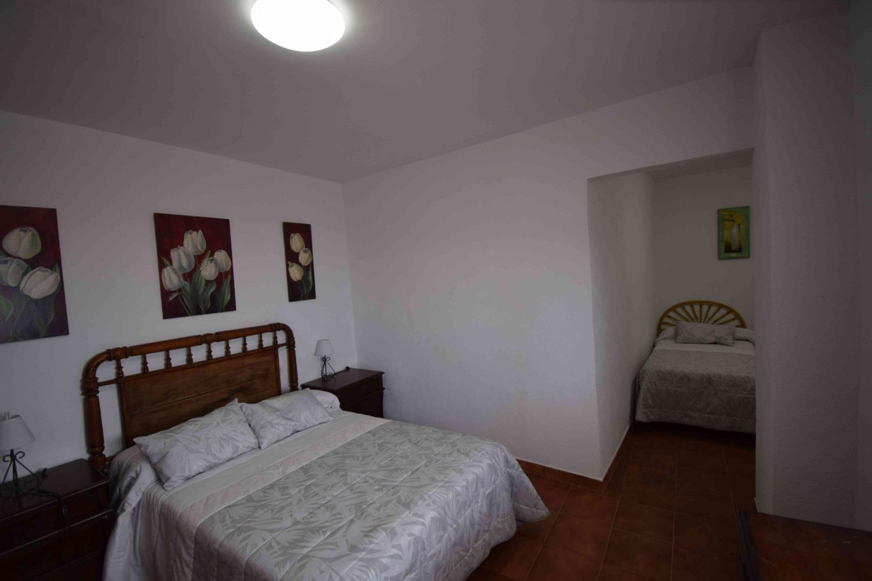 Casa adosada de tres habitaciones