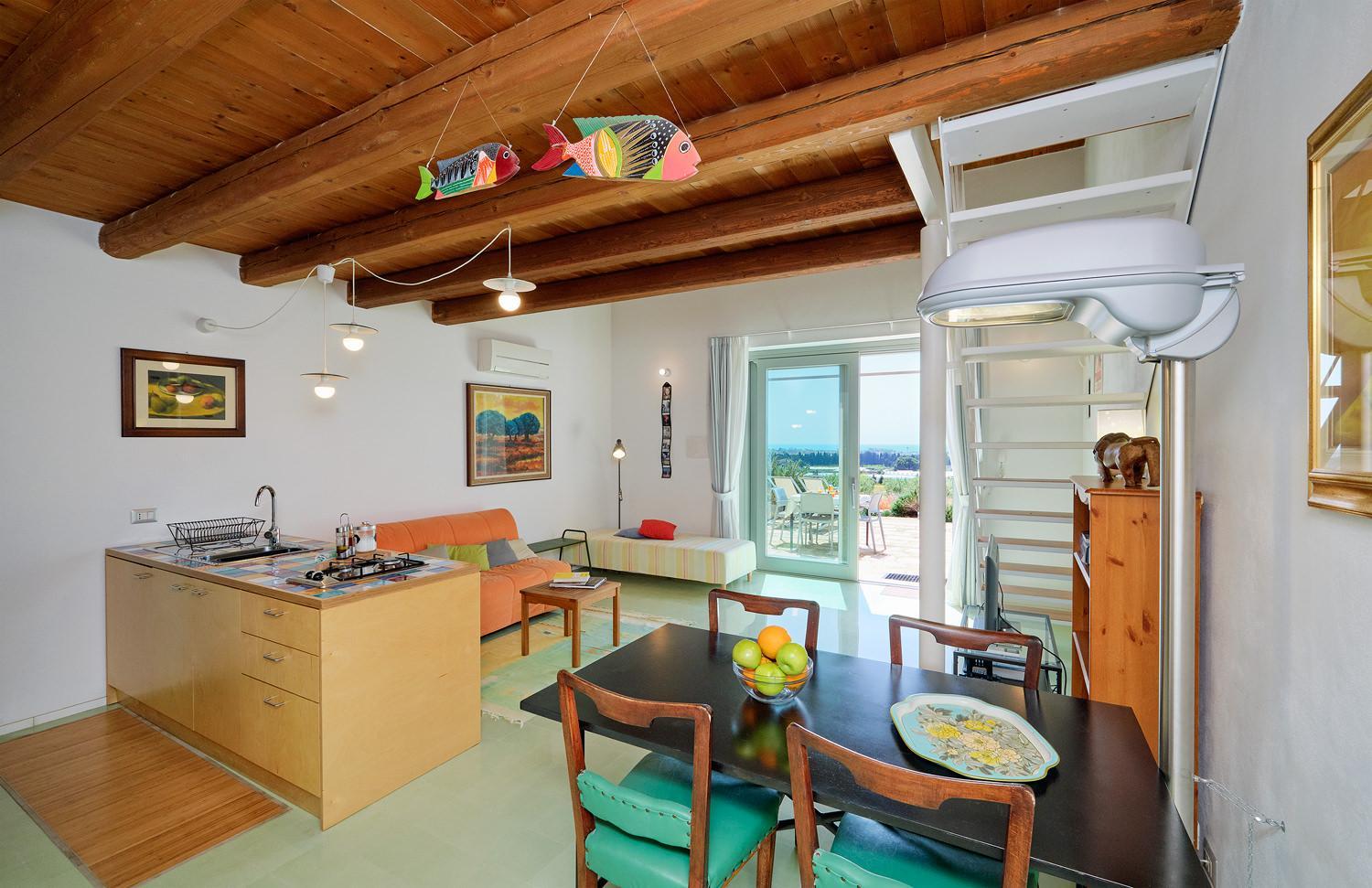 Maisonette photo 1