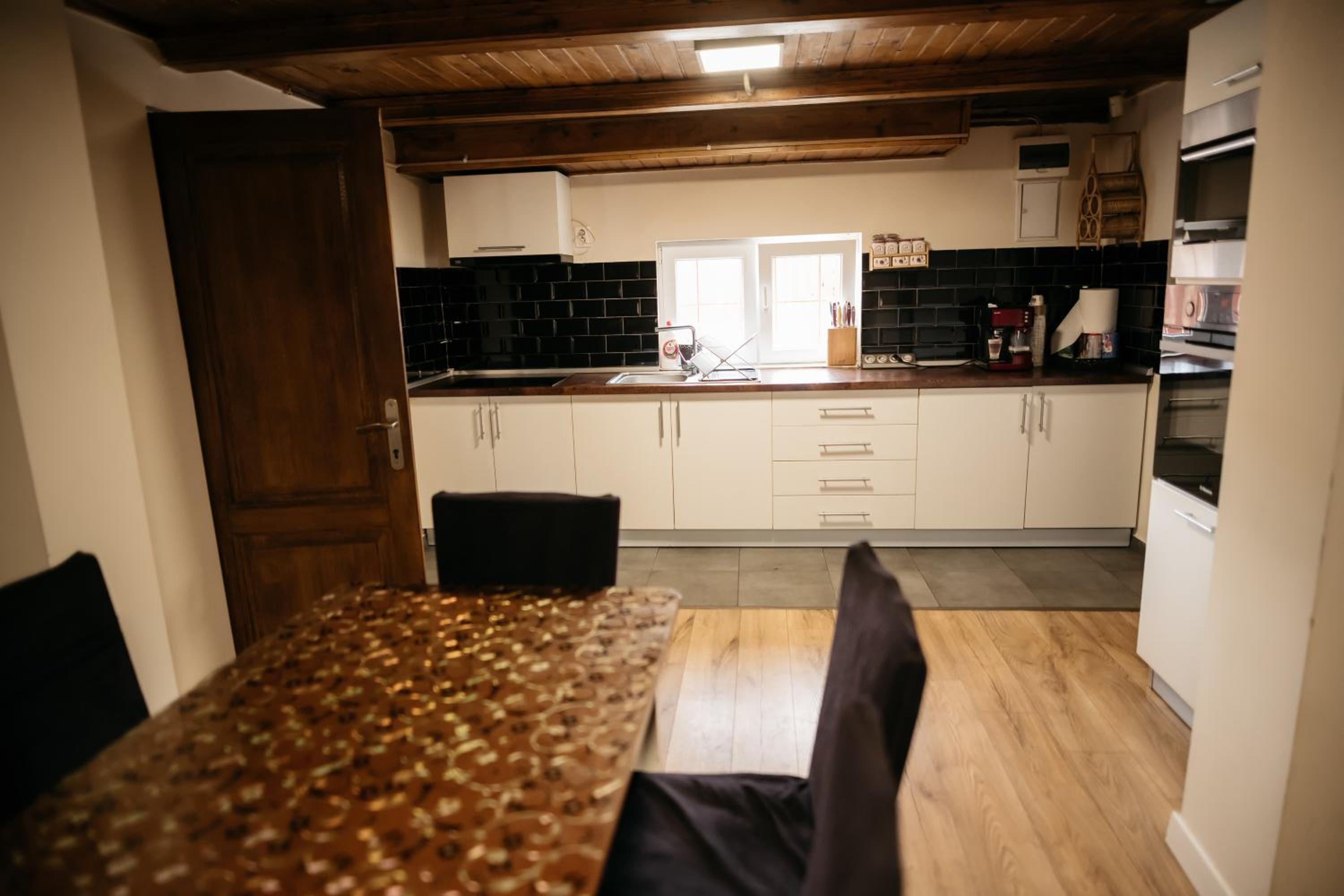 Four-Bedroom House photo 3