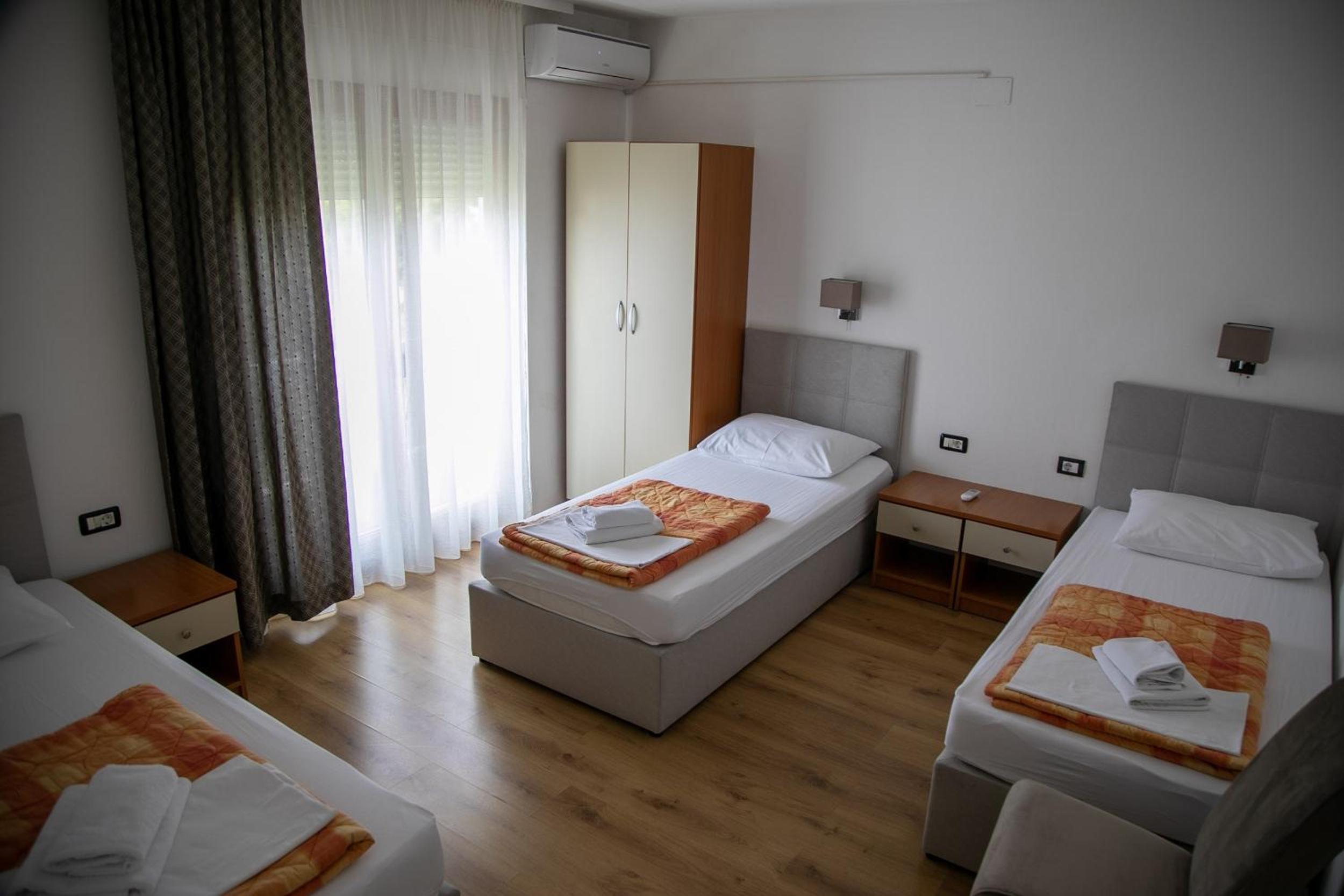 Triple Room photo 3