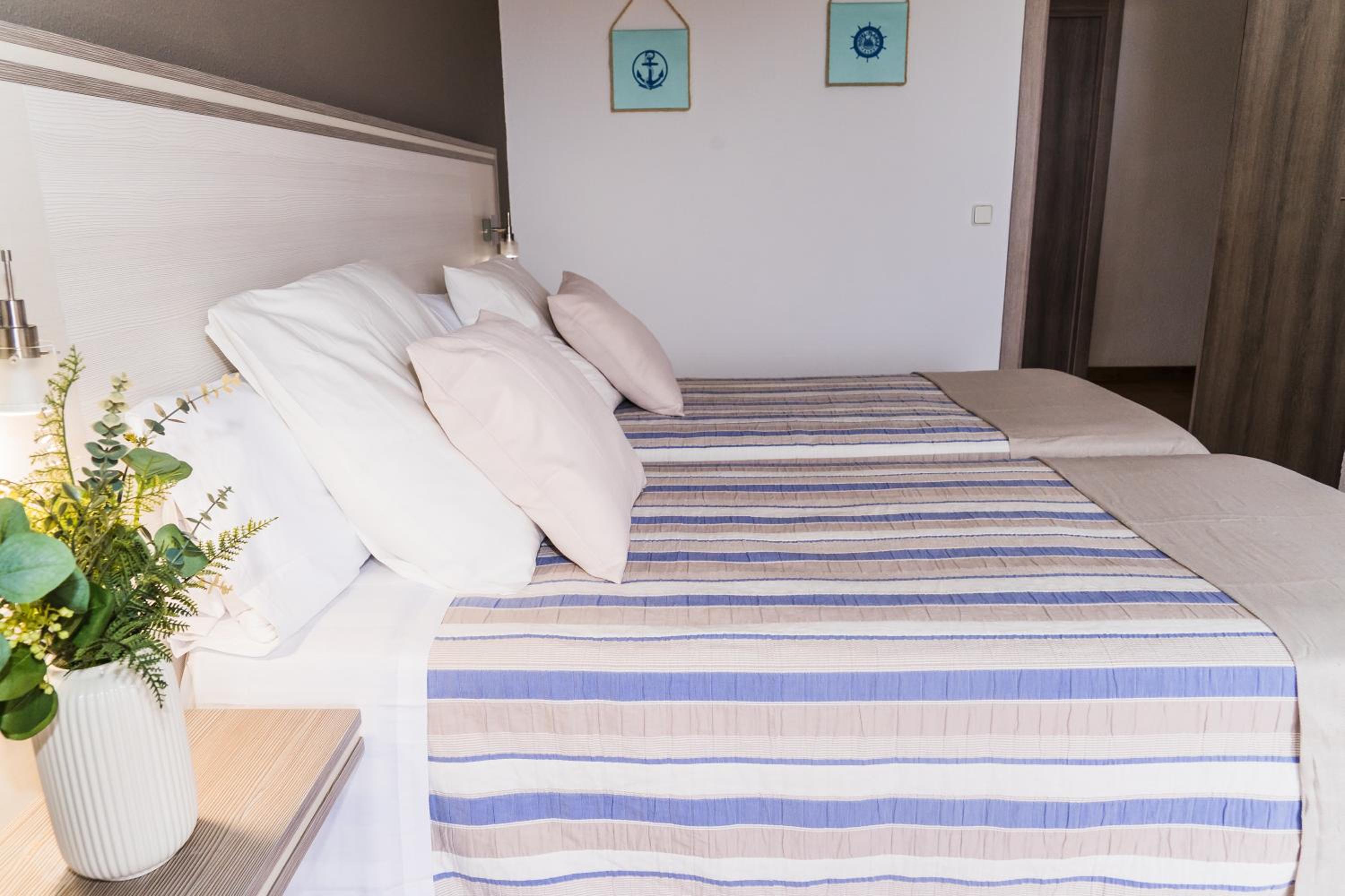 Habitación Doble o con Dos Camas