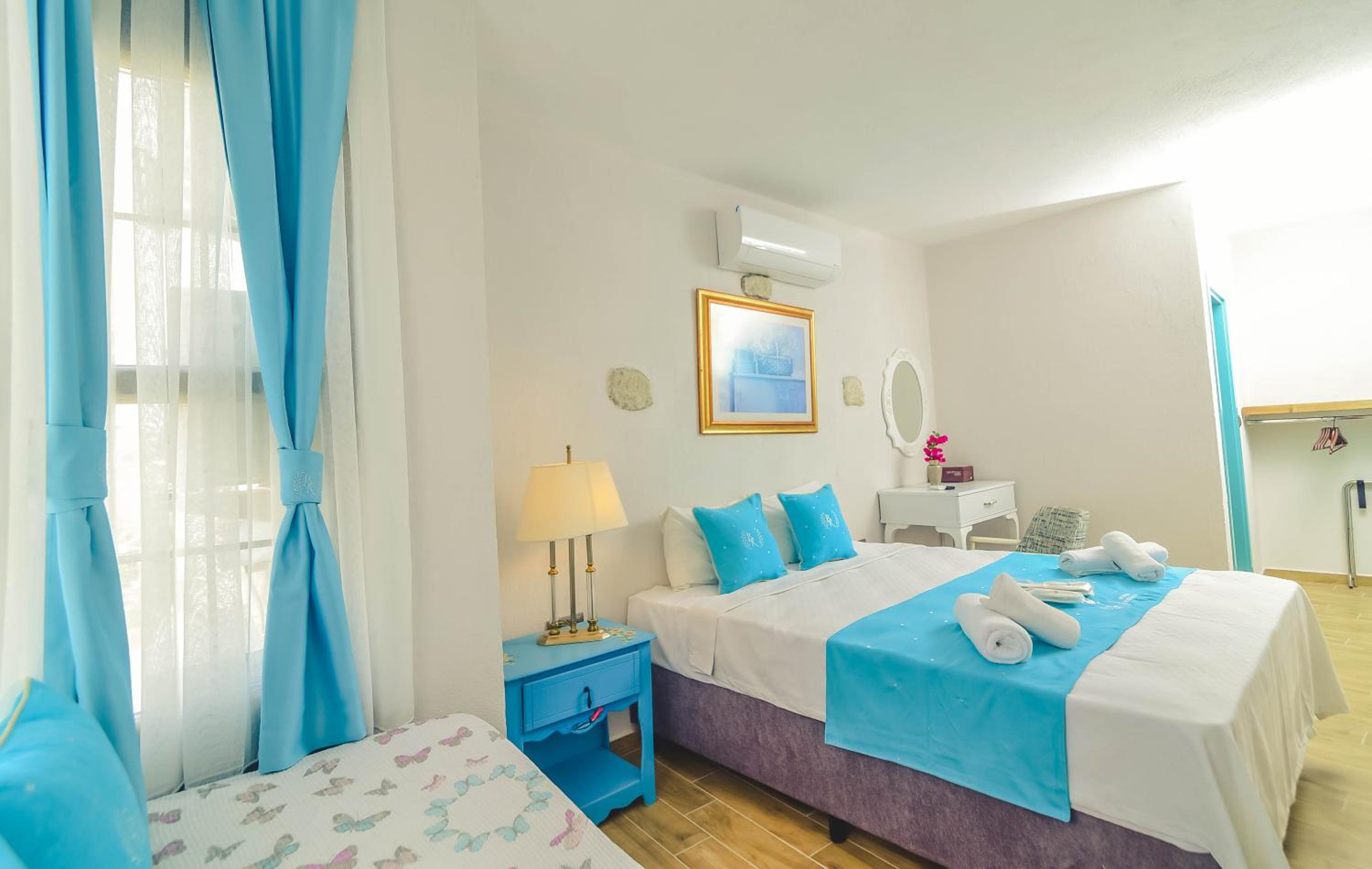 Superior Triple Room - Photo 1