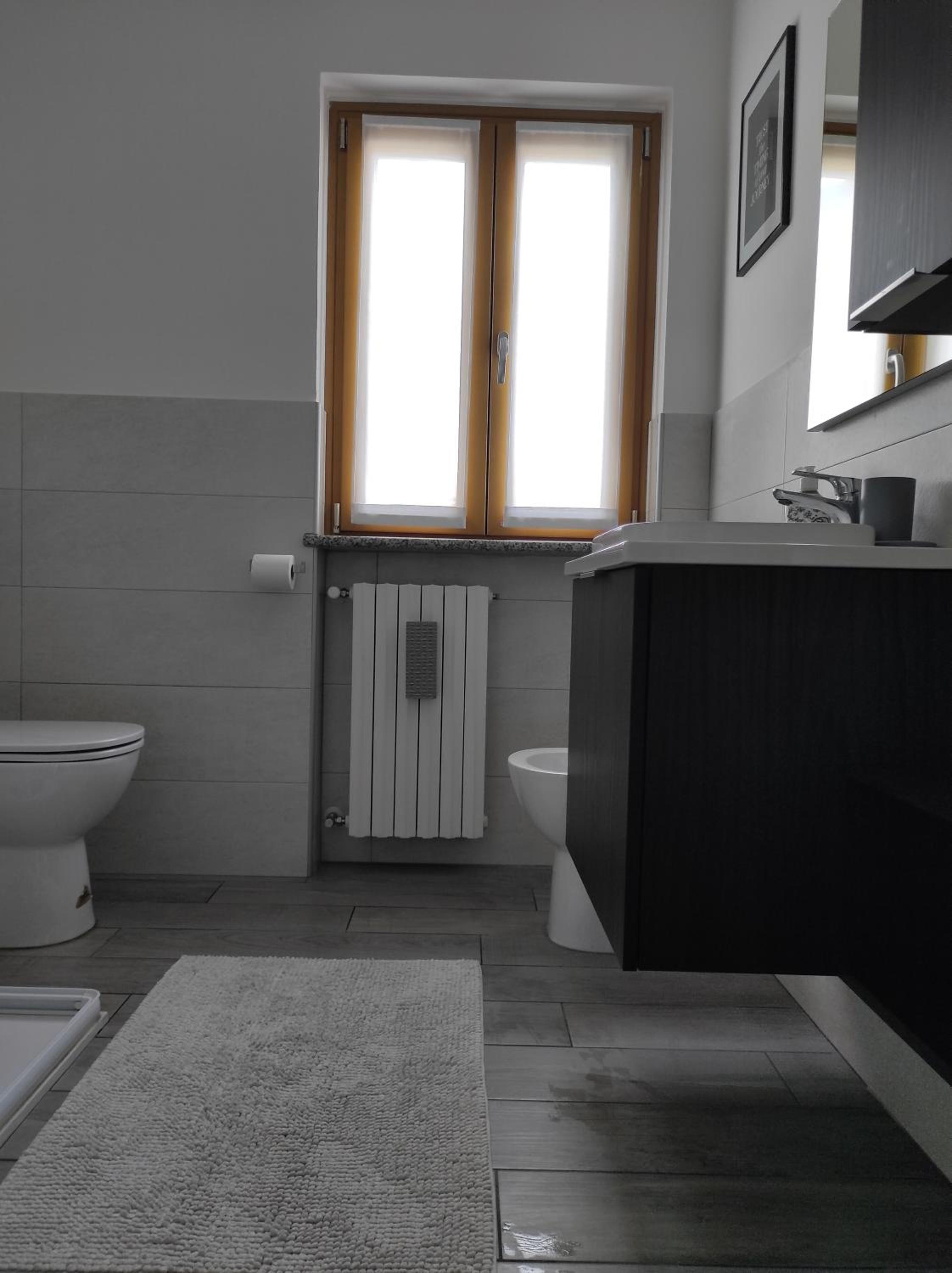 One-Bedroom House - Photo 6