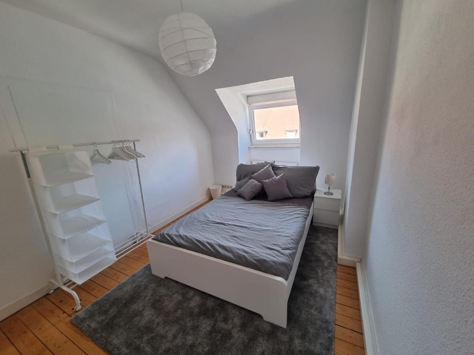 Double Room with Shared Bathroom photo 3