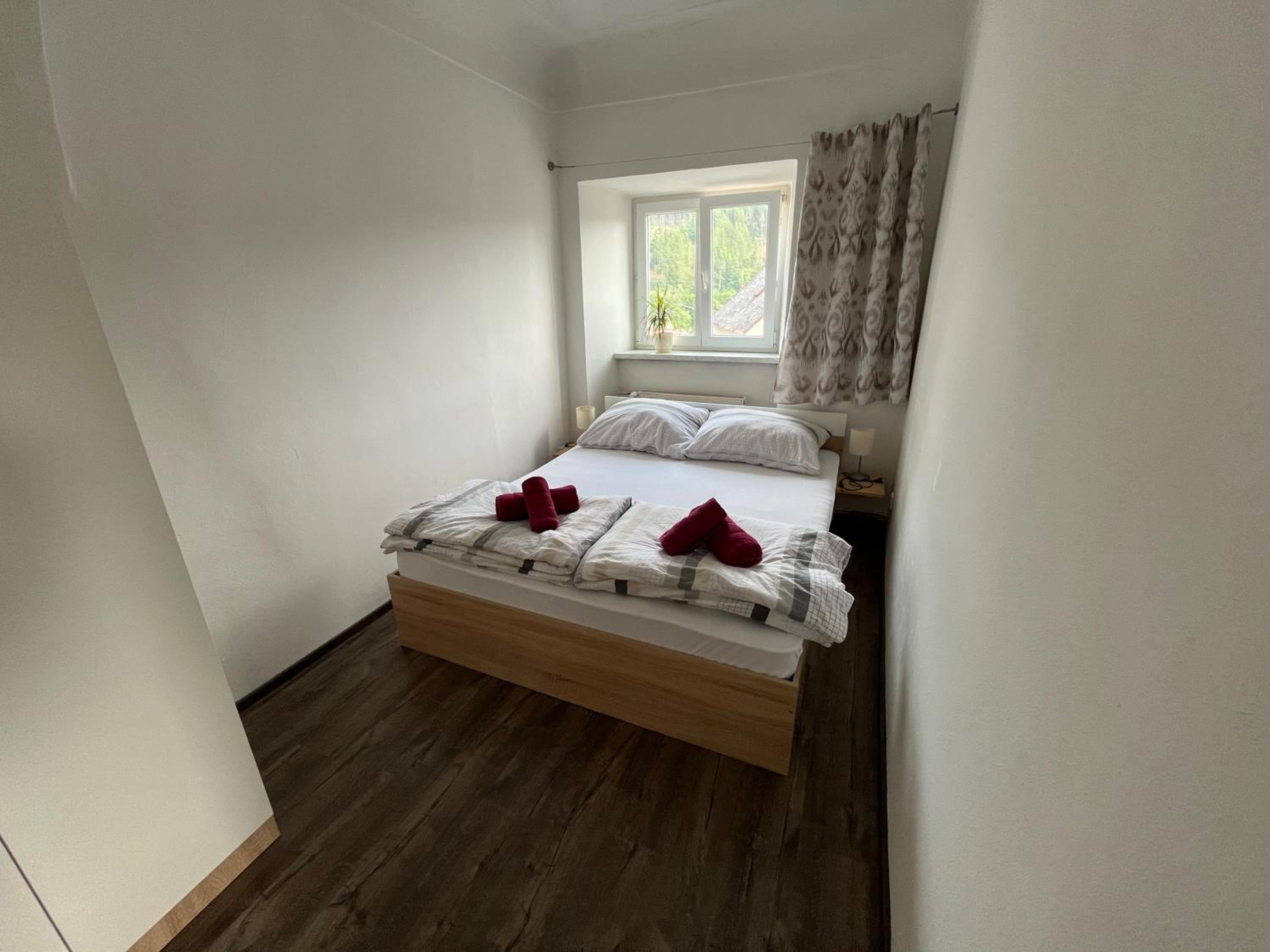 Deluxe Double Room with Extra Bed - Photo 1