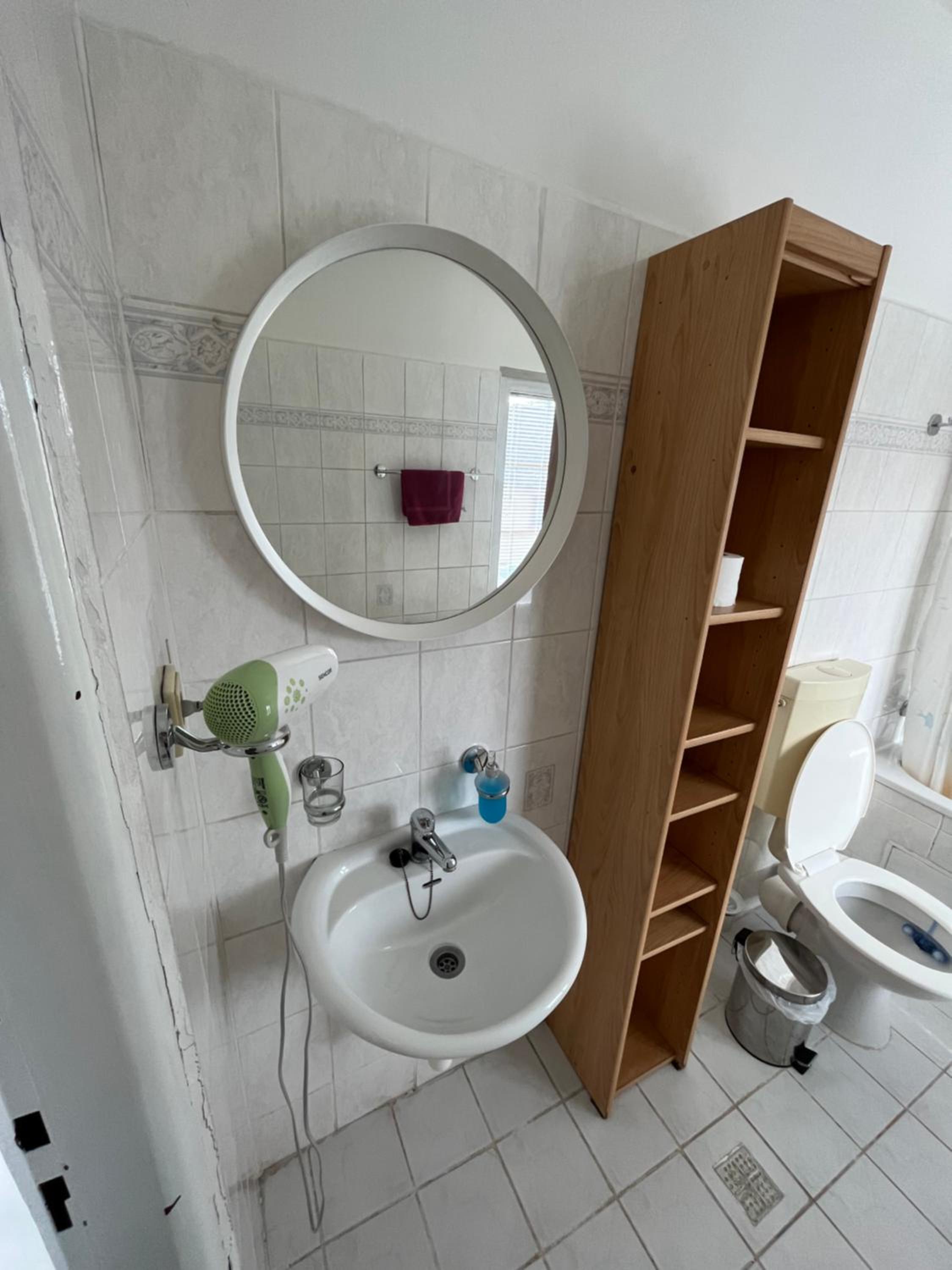 Deluxe Double Room with Extra Bed - Photo 6