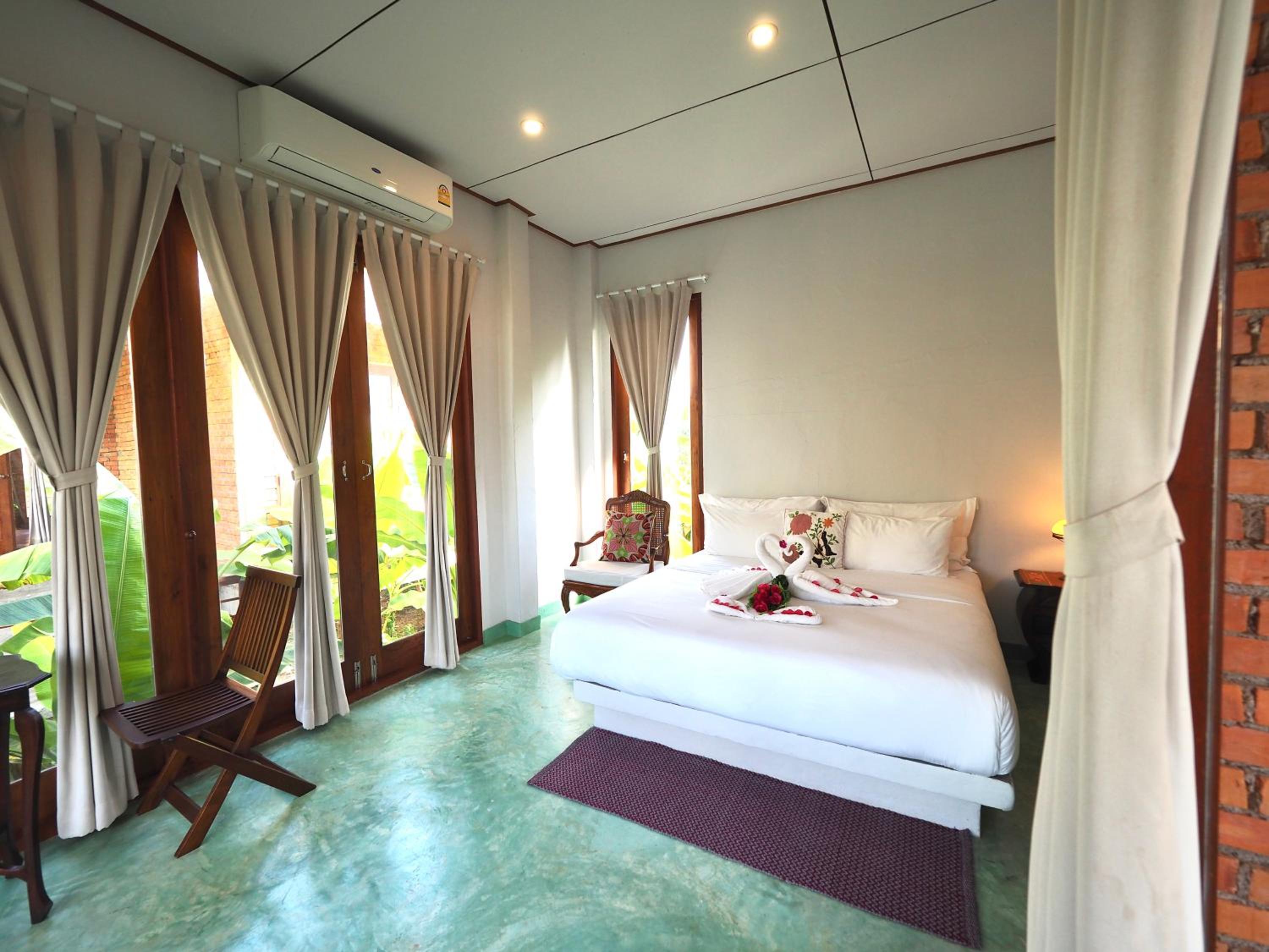 Family Pool Villa - Photo 31