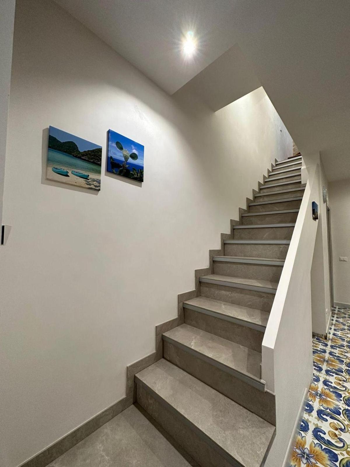 One-Bedroom House photo 2
