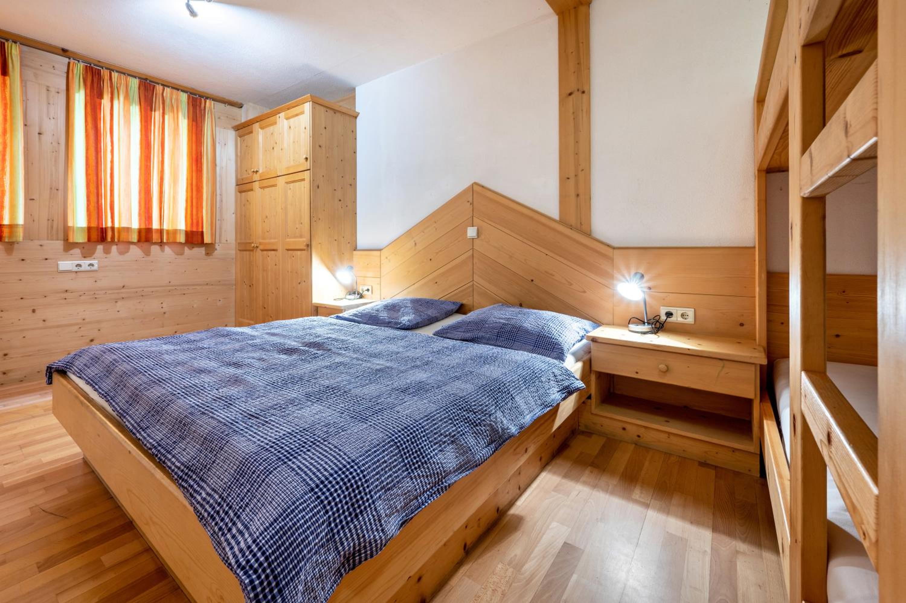 Two-Bedroom Deluxe Apartment with Garden View