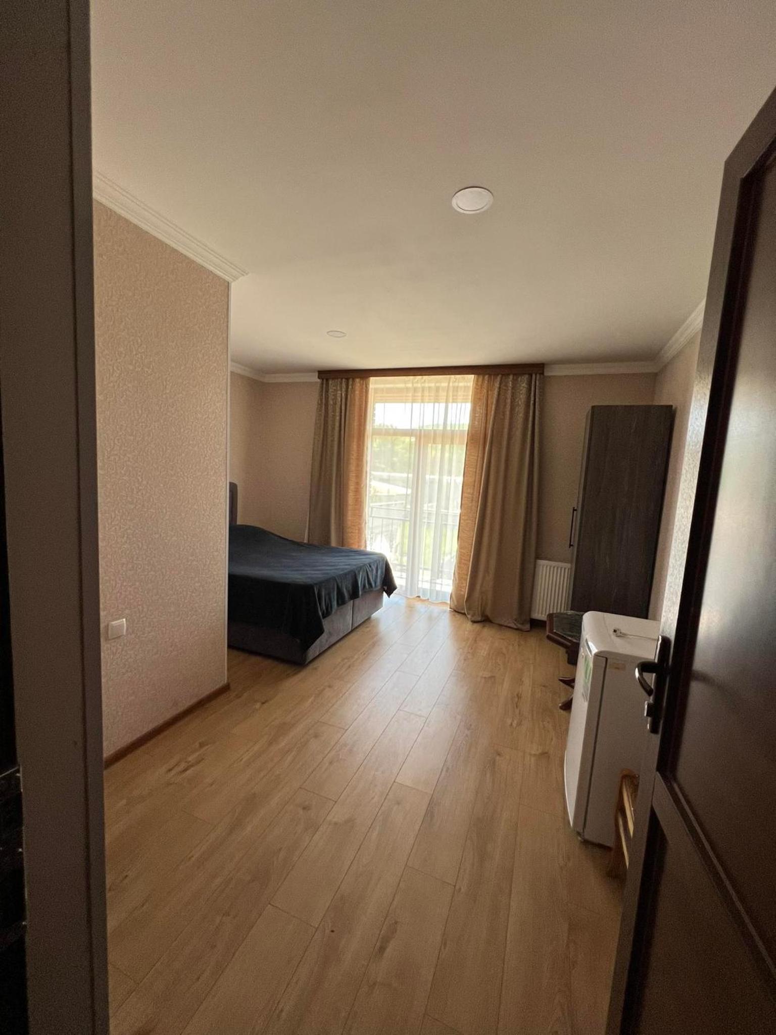 Budget Double Room photo 3