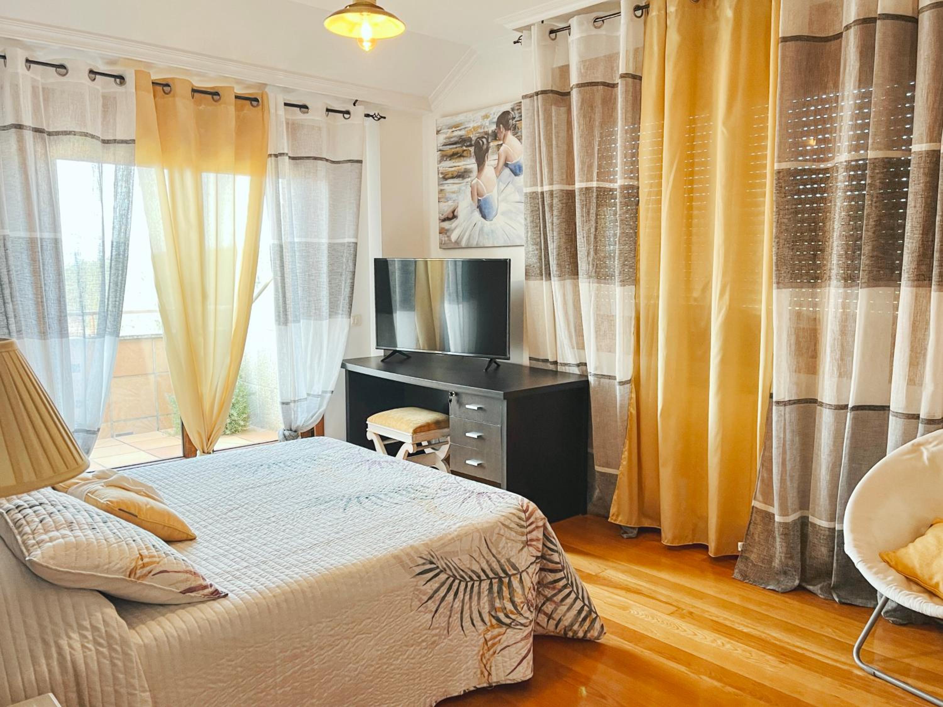 Casa de cuatro habitaciones