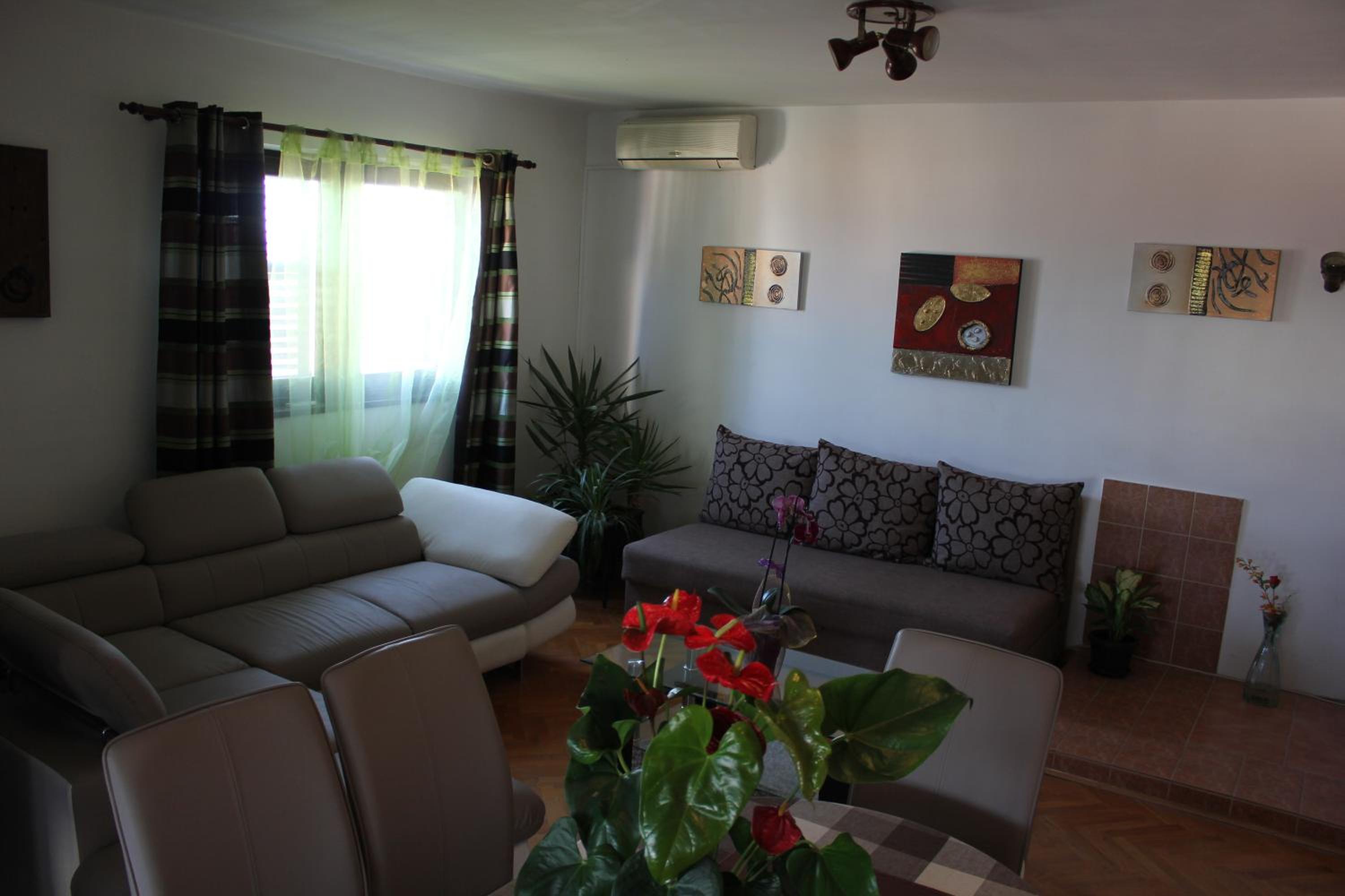 Apartment with Sea View - Photo 46