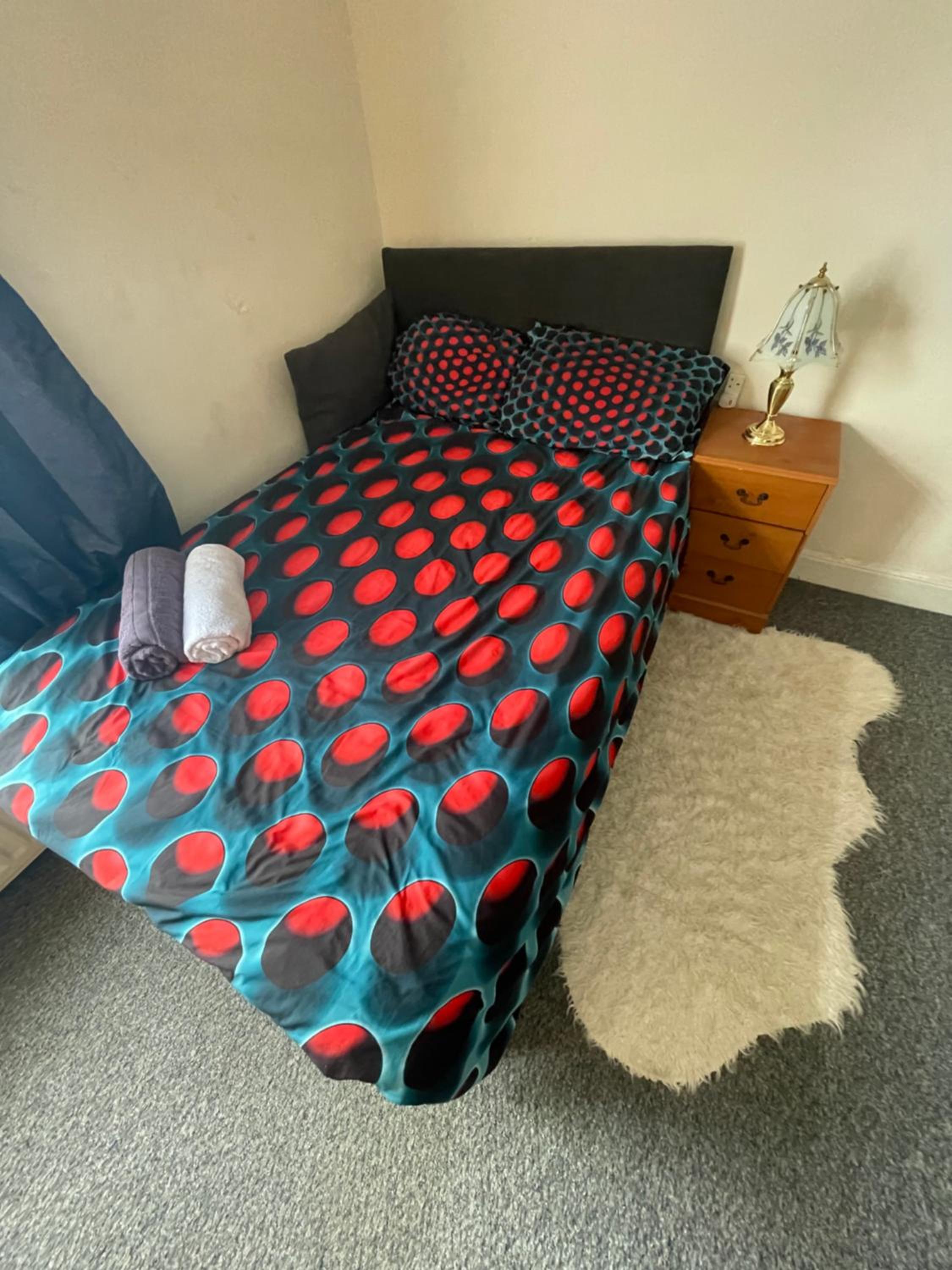Double Room With Shared Bathroom photo 2