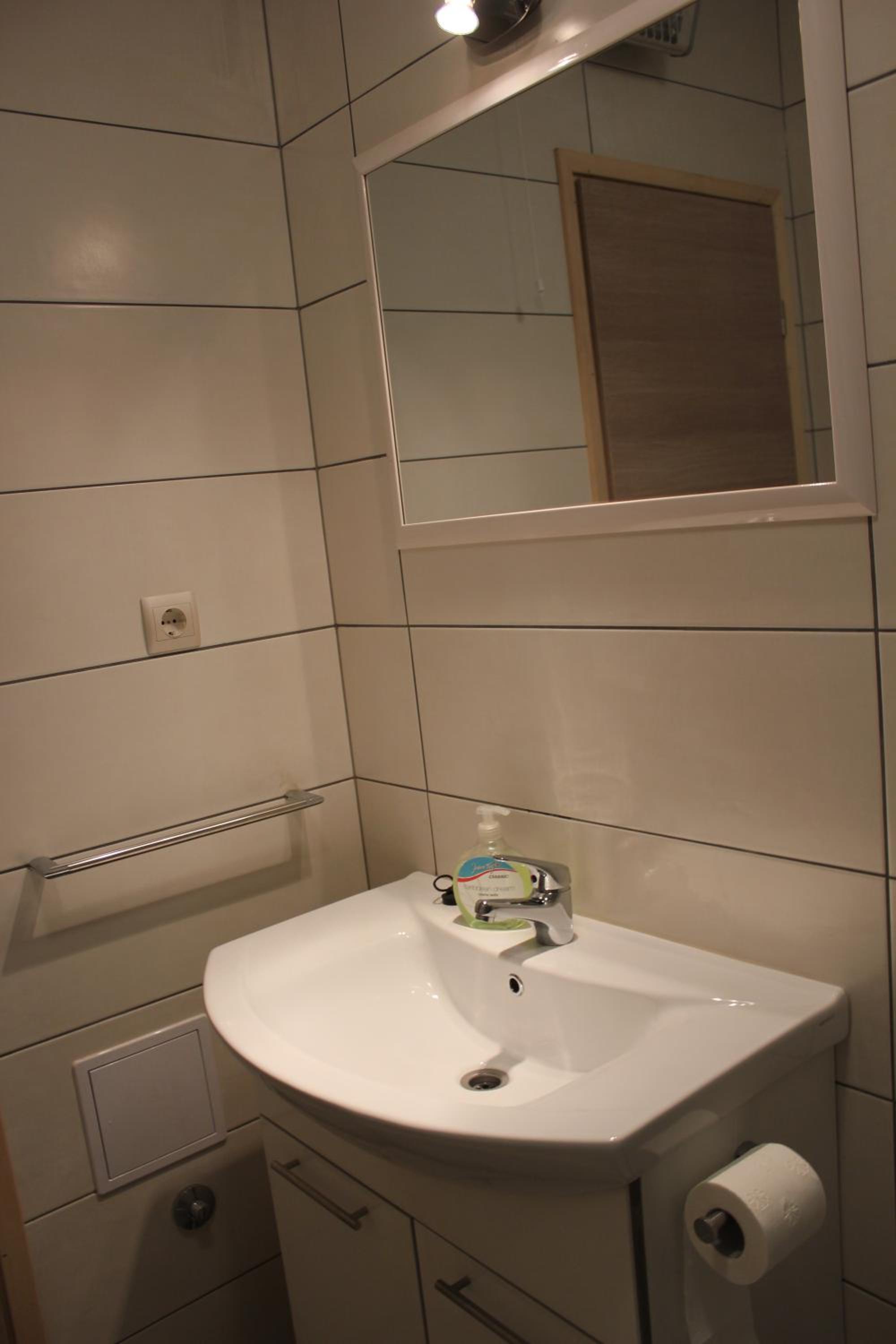 Apartment with Sea View - Photo 25