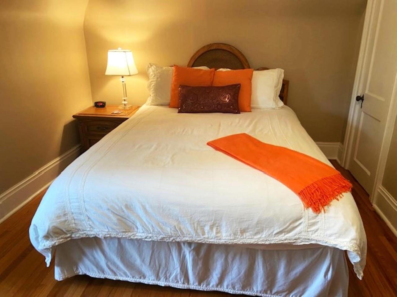 Queen Room with Shared Bathroom
