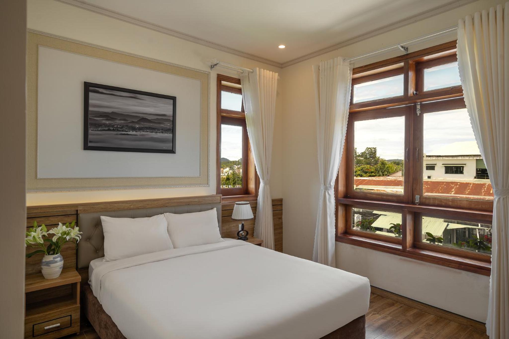 Standard Double Room - Photo 7
