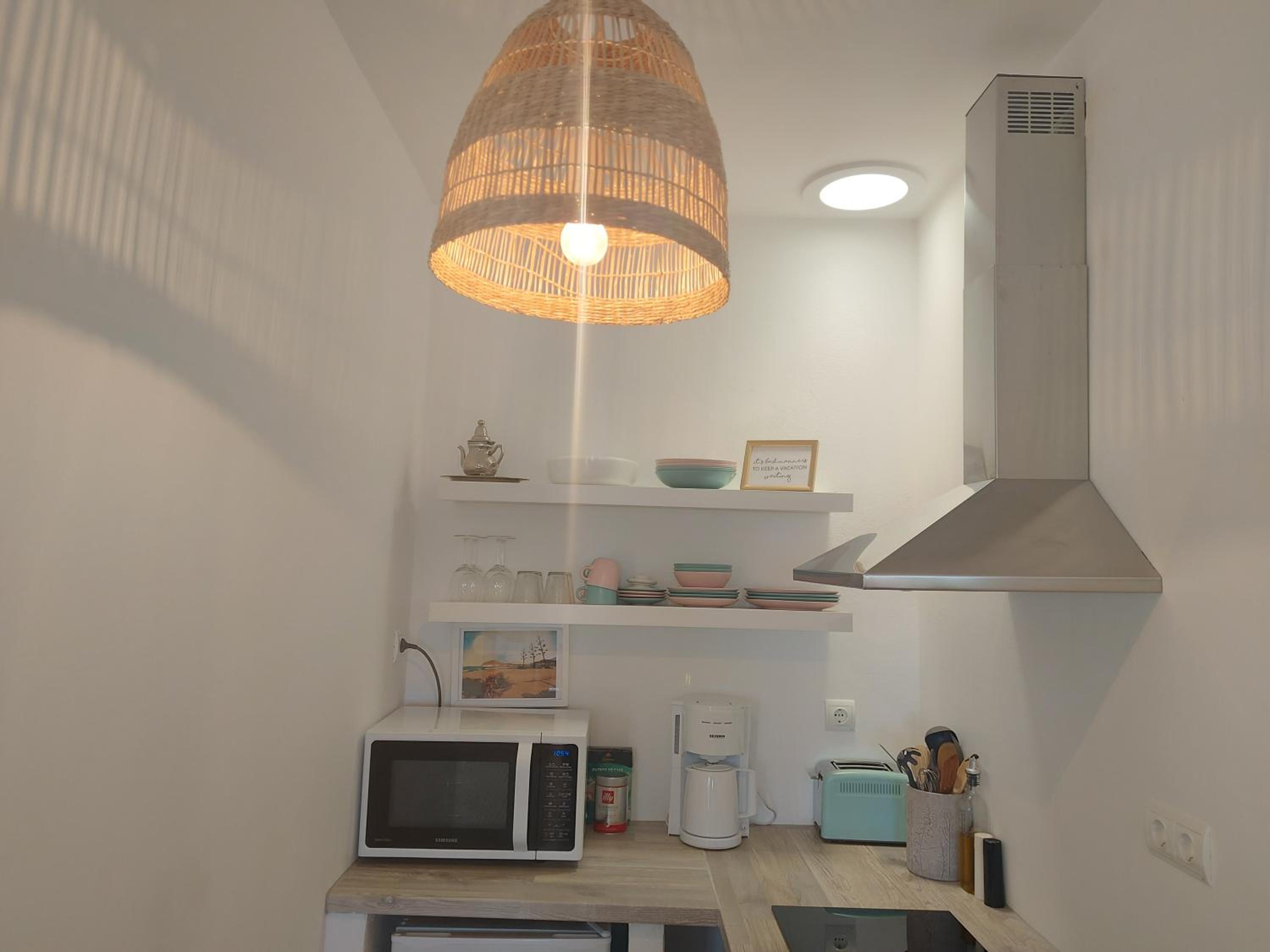 One-Bedroom Apartment photo 3