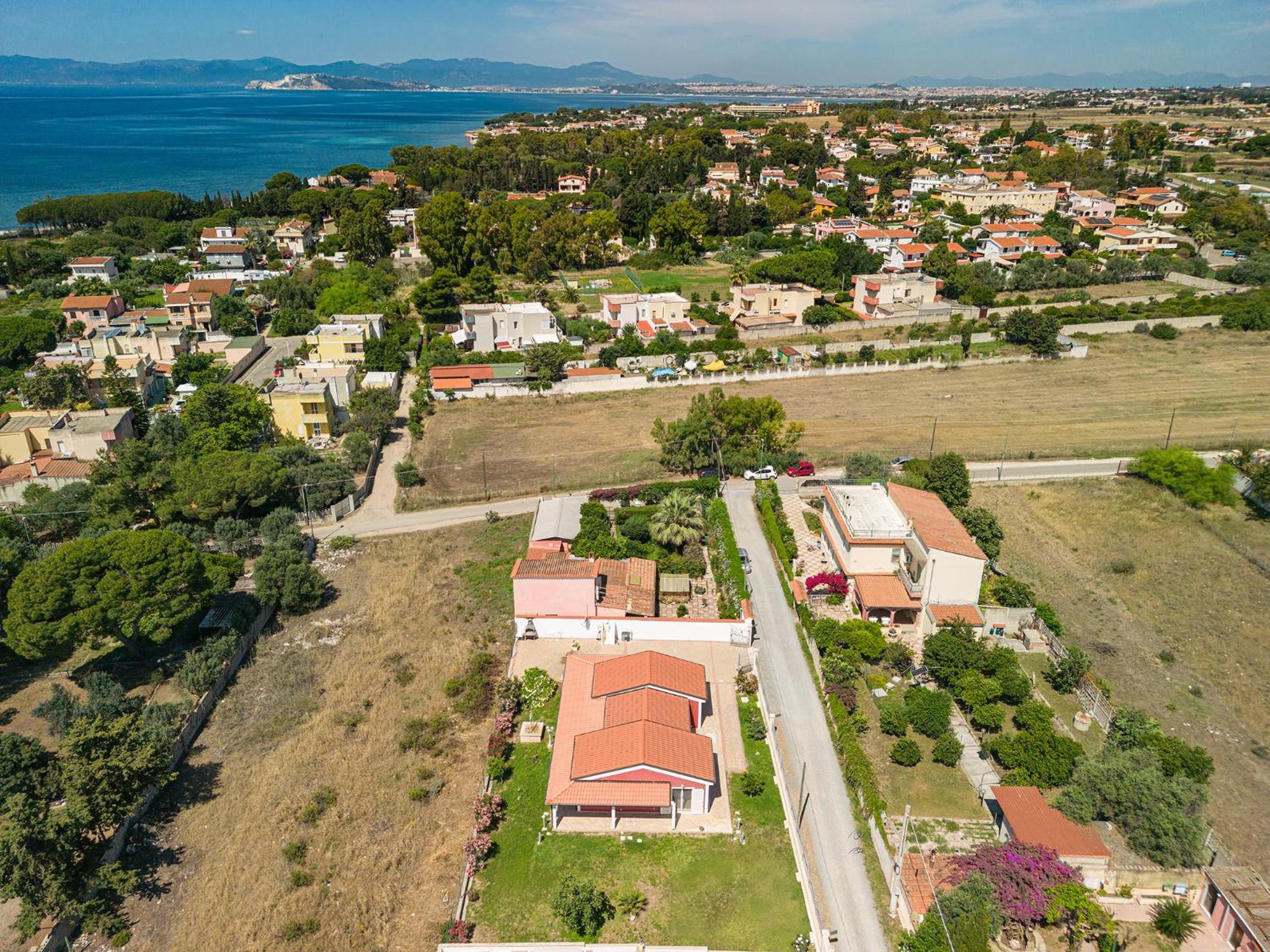 Villa - Photo 5