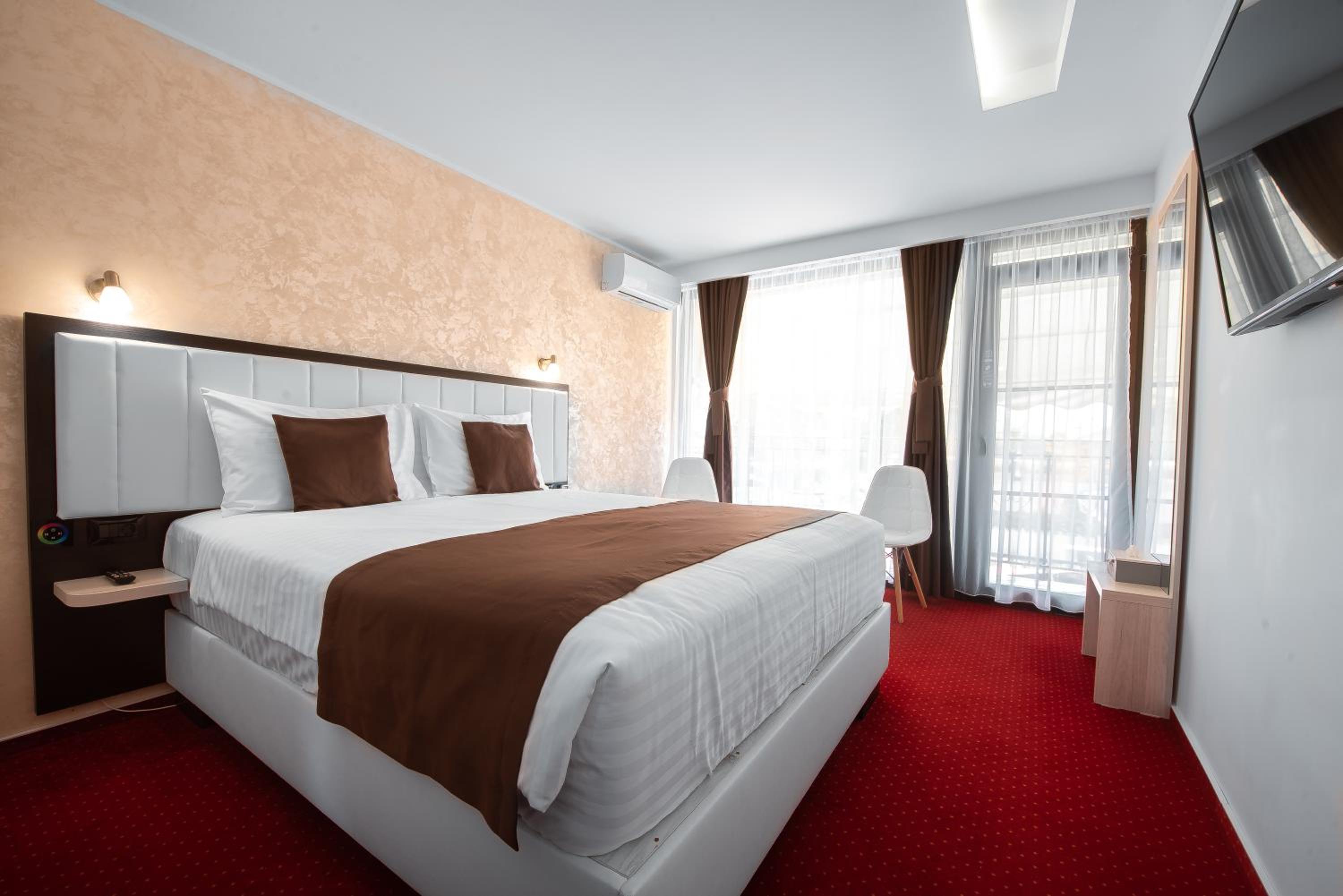 Double Room with Balcony photo 1