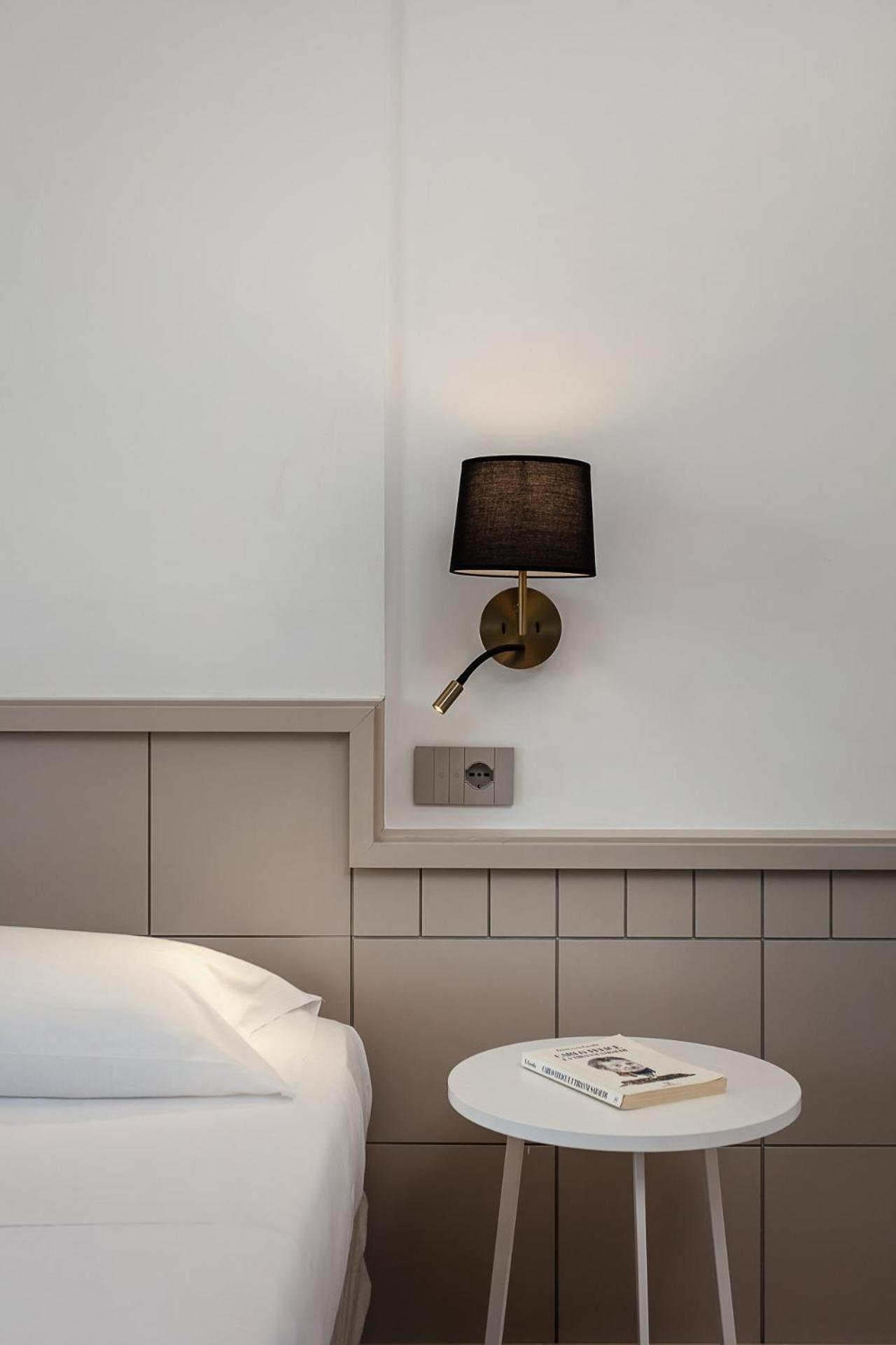 Double Room - Photo 4