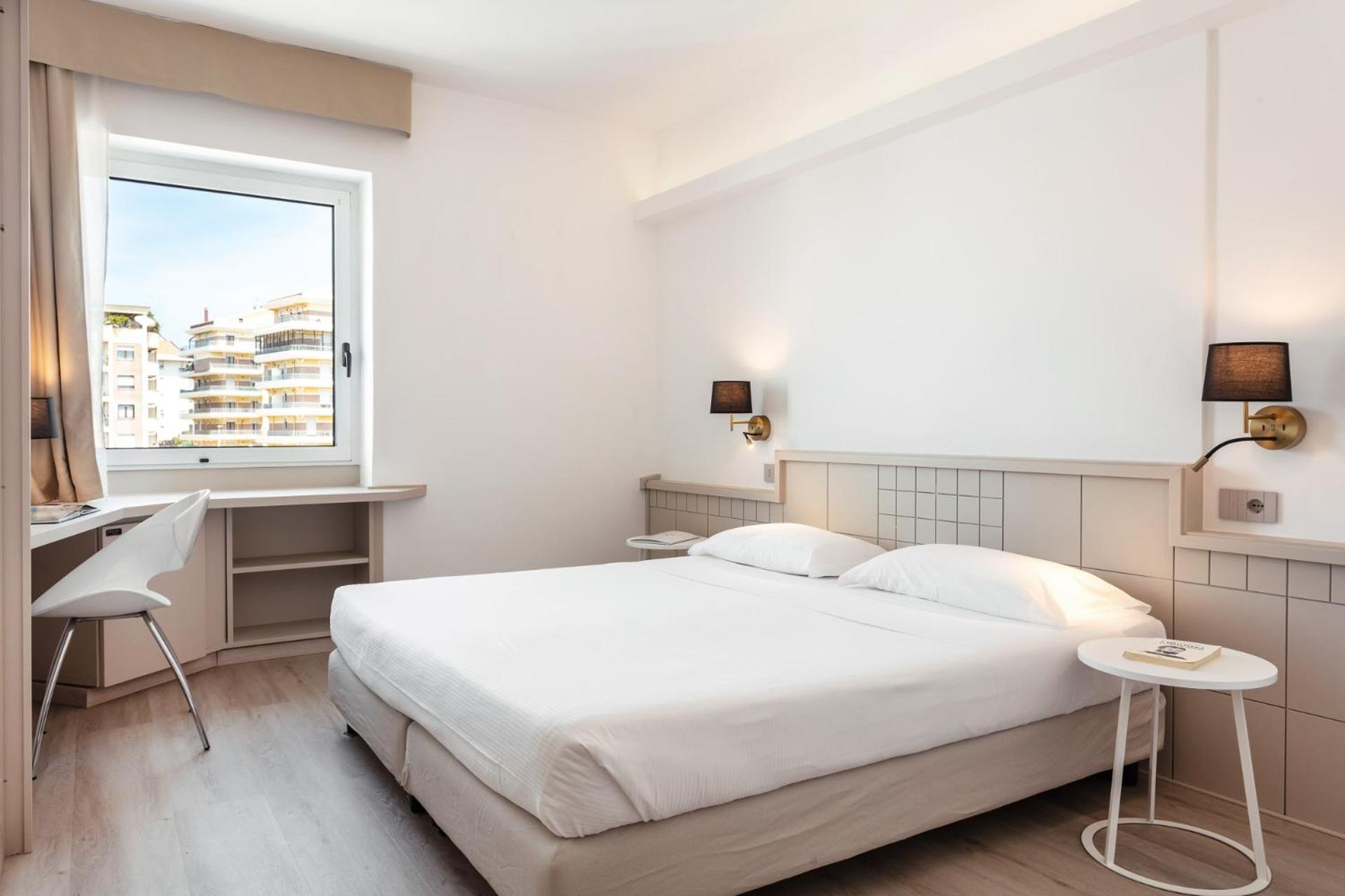 Double Room Single Use