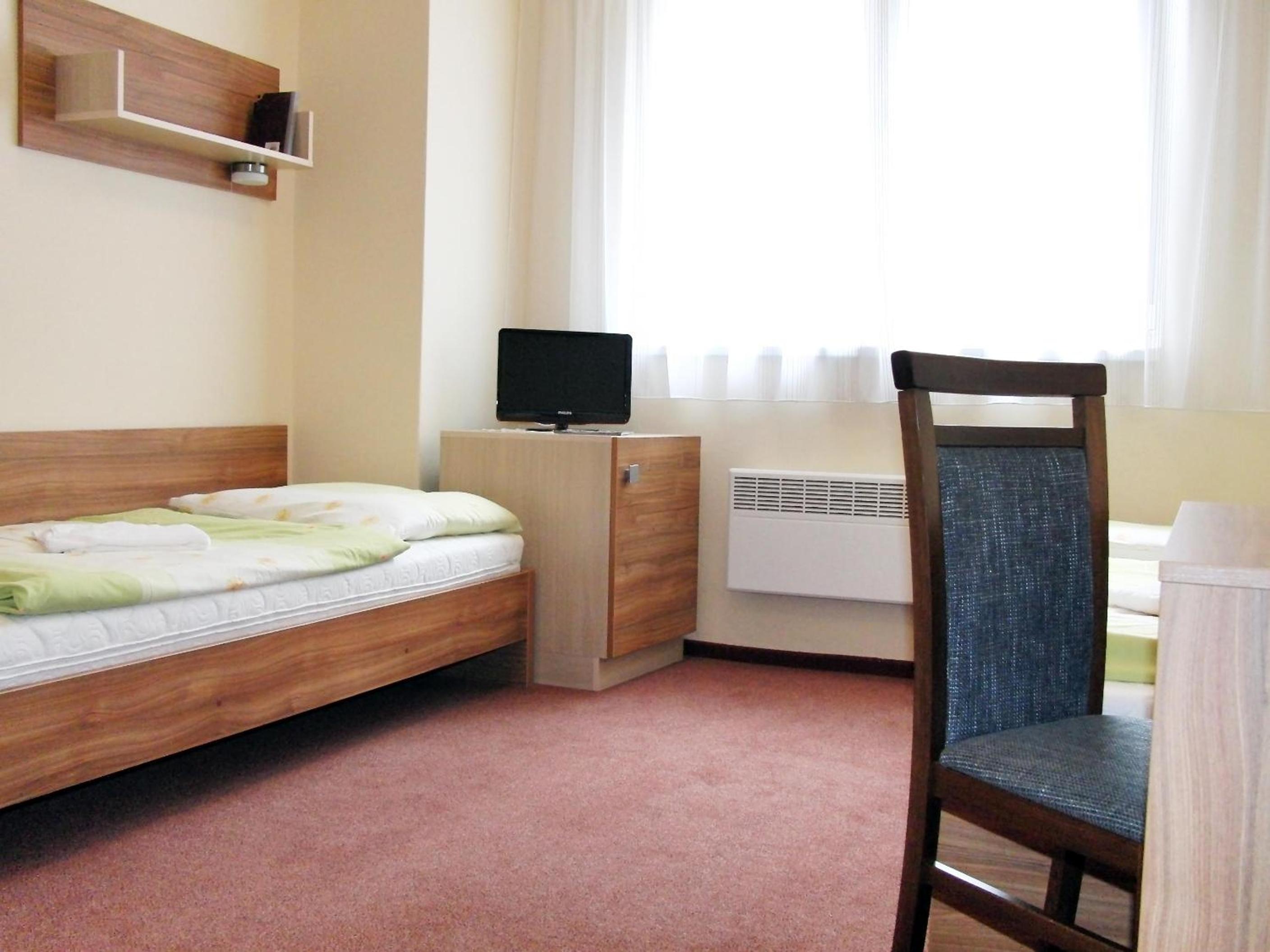 Twin Room photo 2