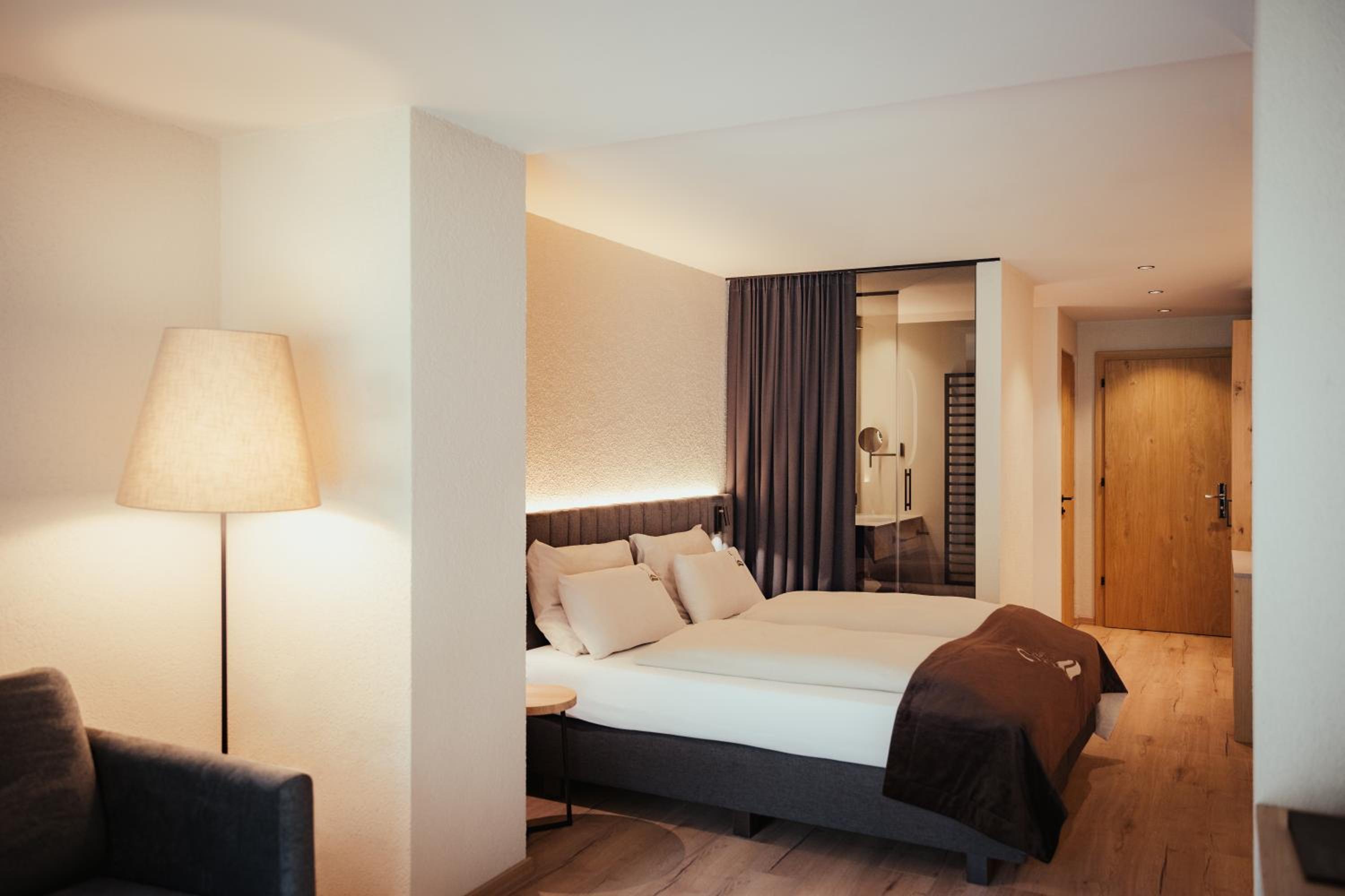 Large Double Room photo 1