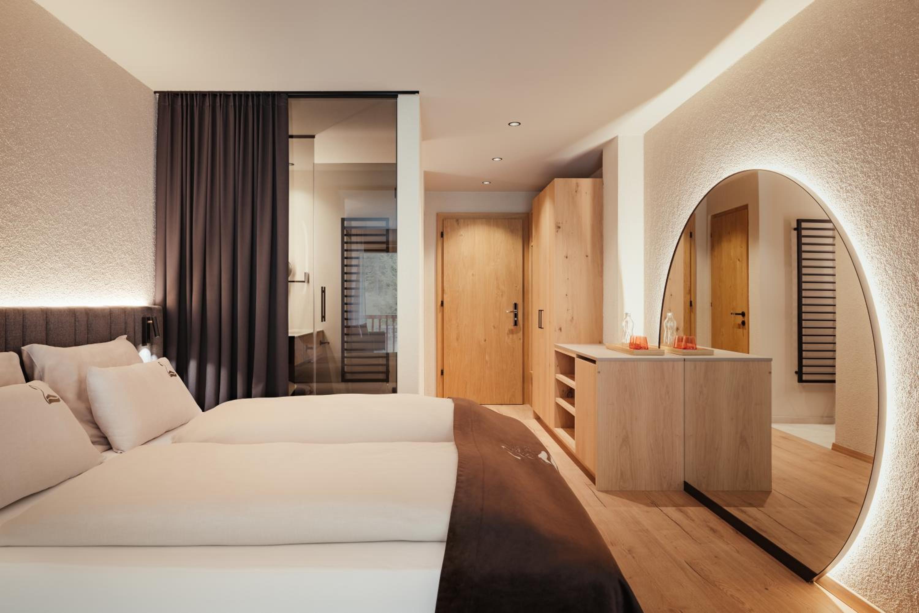Large Double Room photo 2