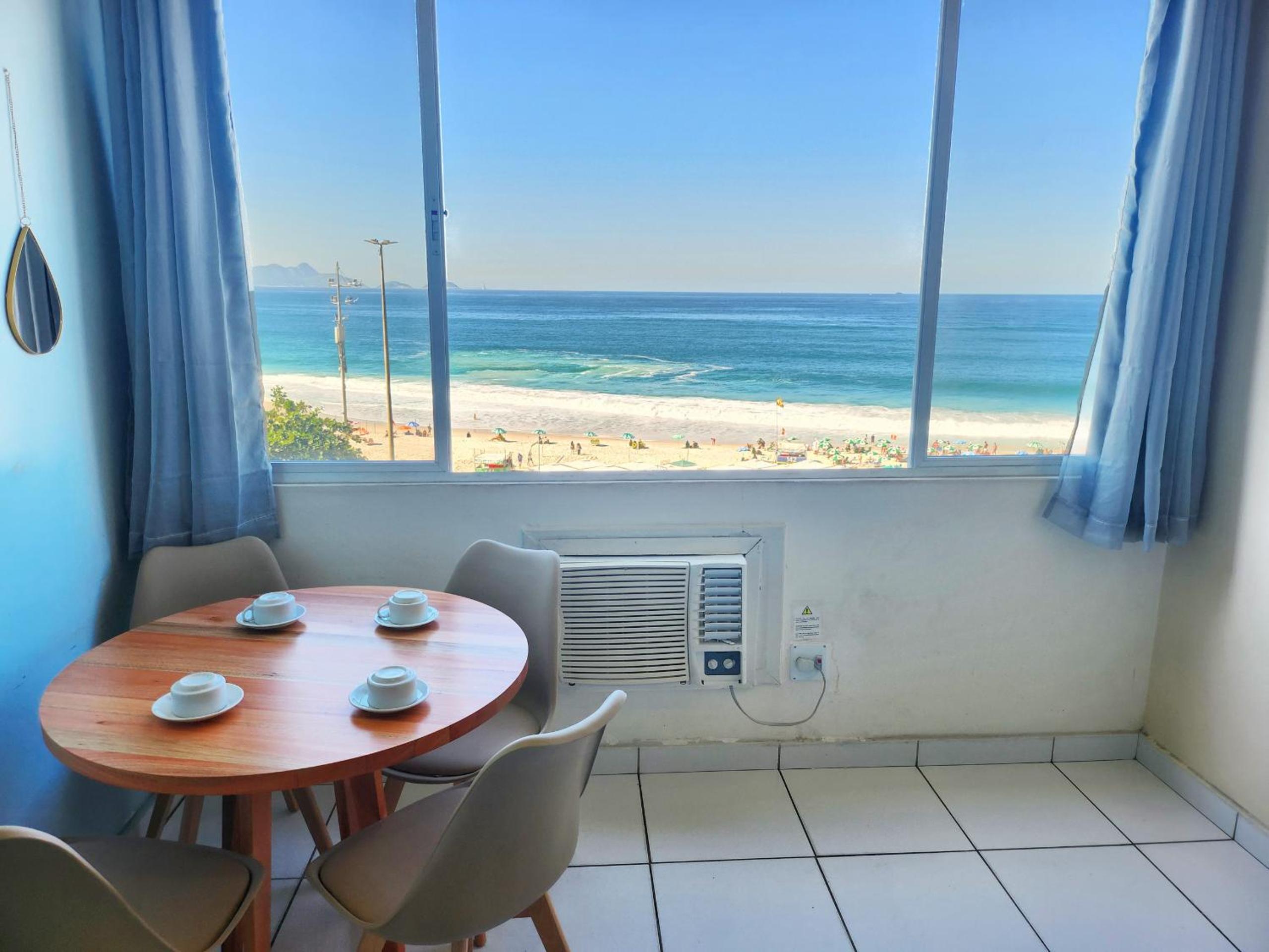 Apartment with Sea View - Photo 7