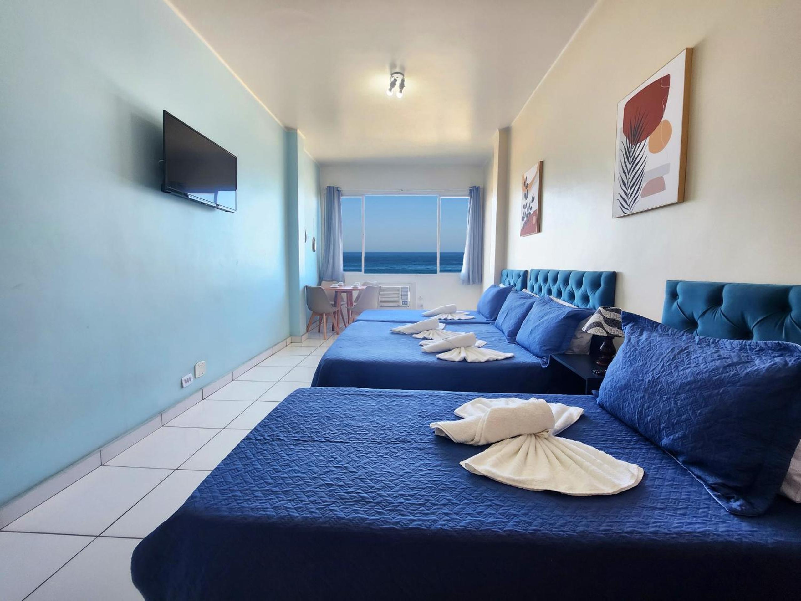 Apartment with Sea View - Photo 10