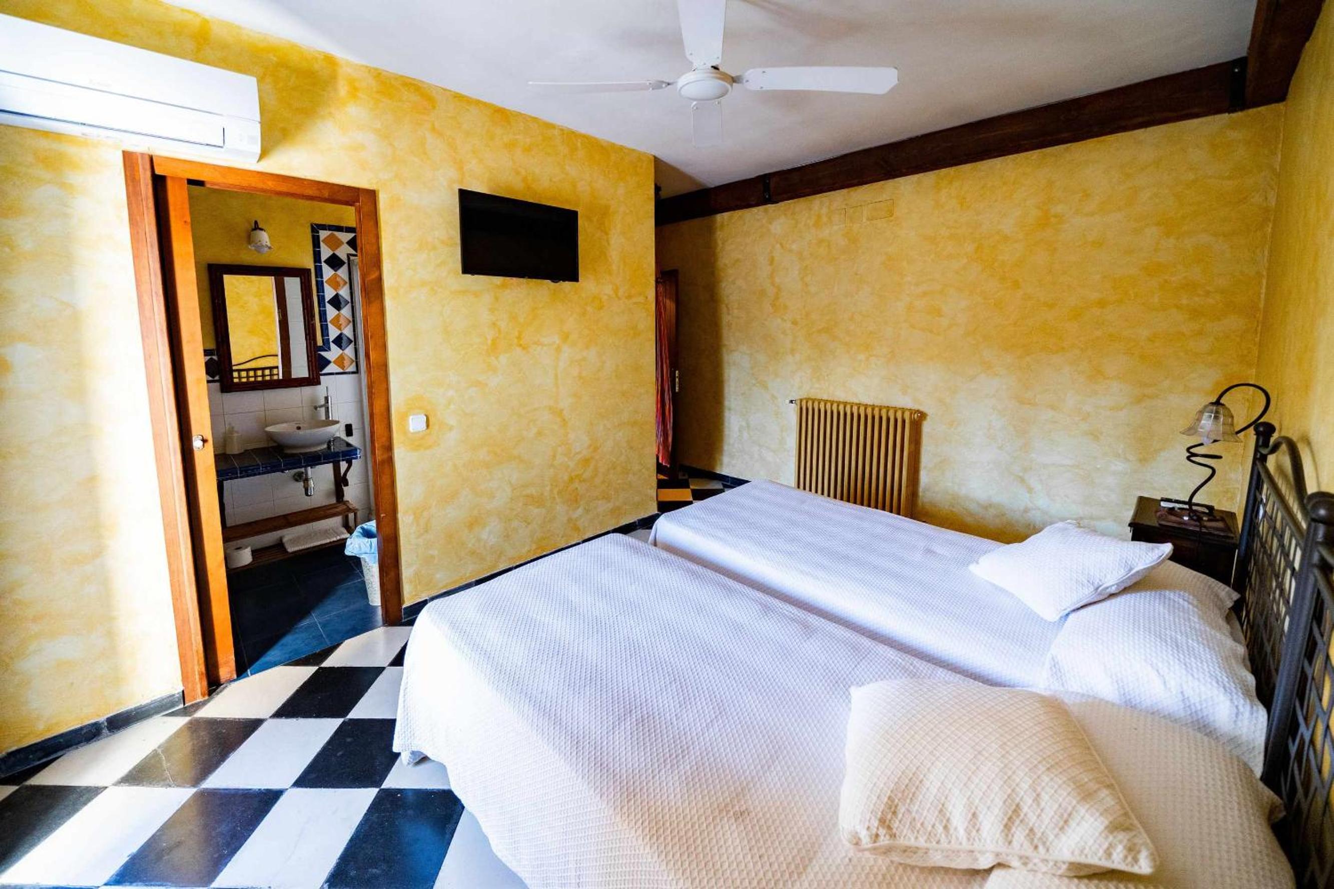 Casa de cinco habitaciones