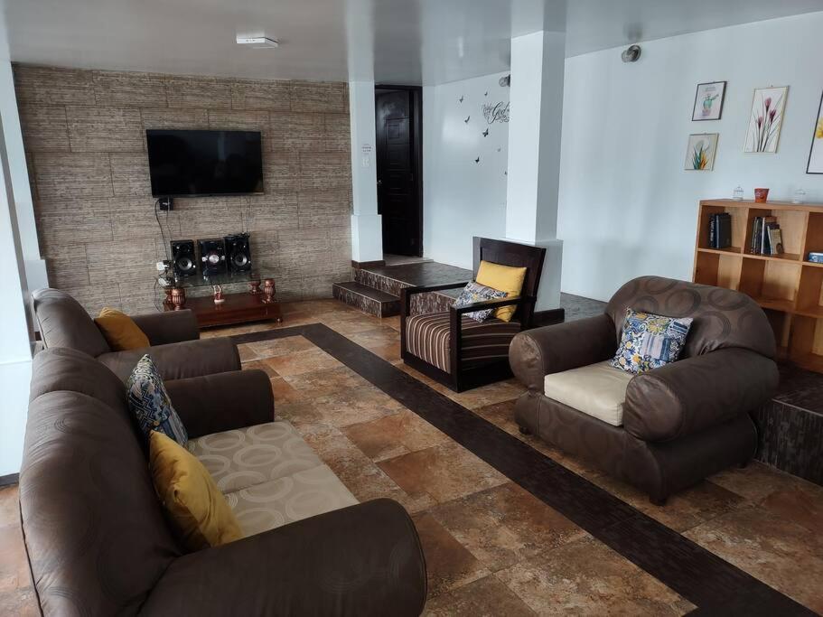 Three-Bedroom House photo 1