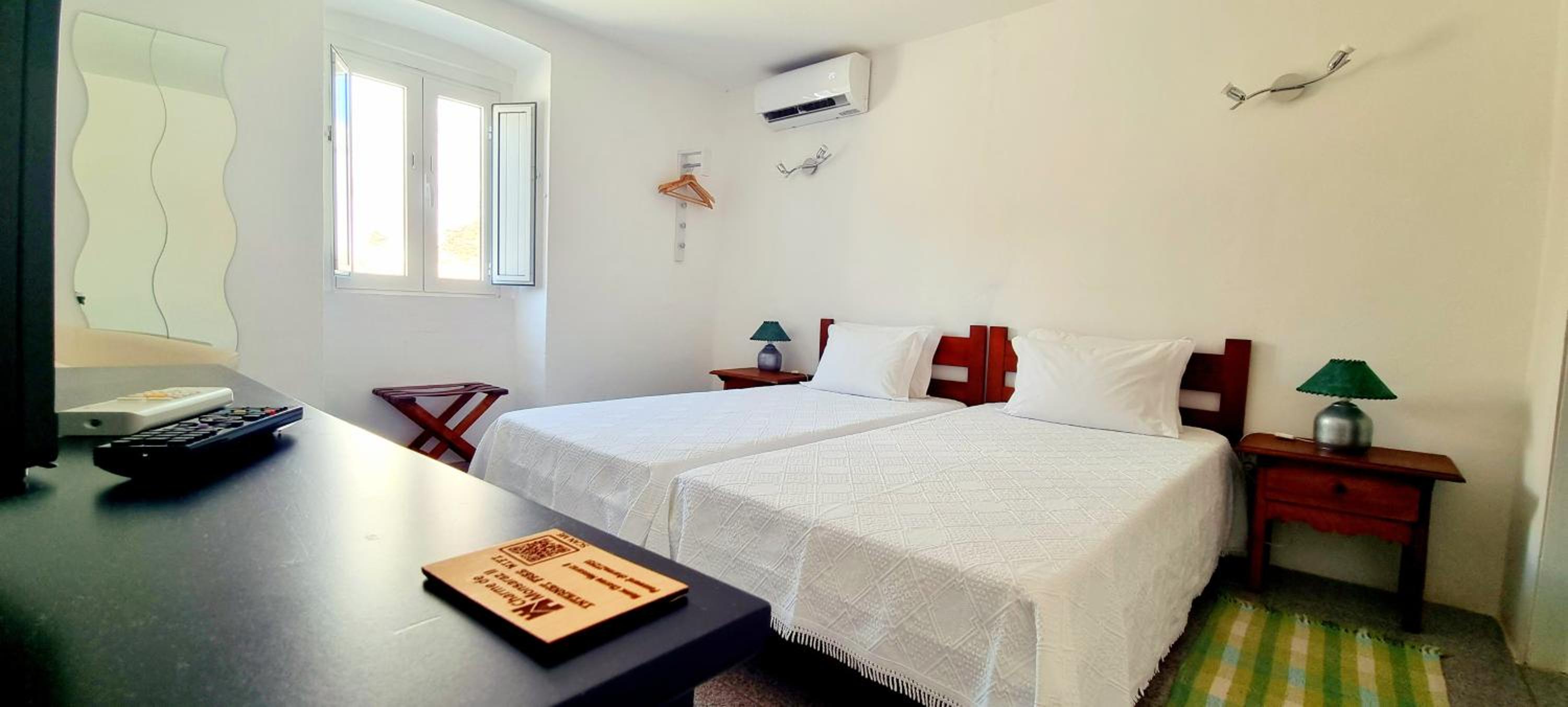 Twin Room with Private Bathroom photo 1