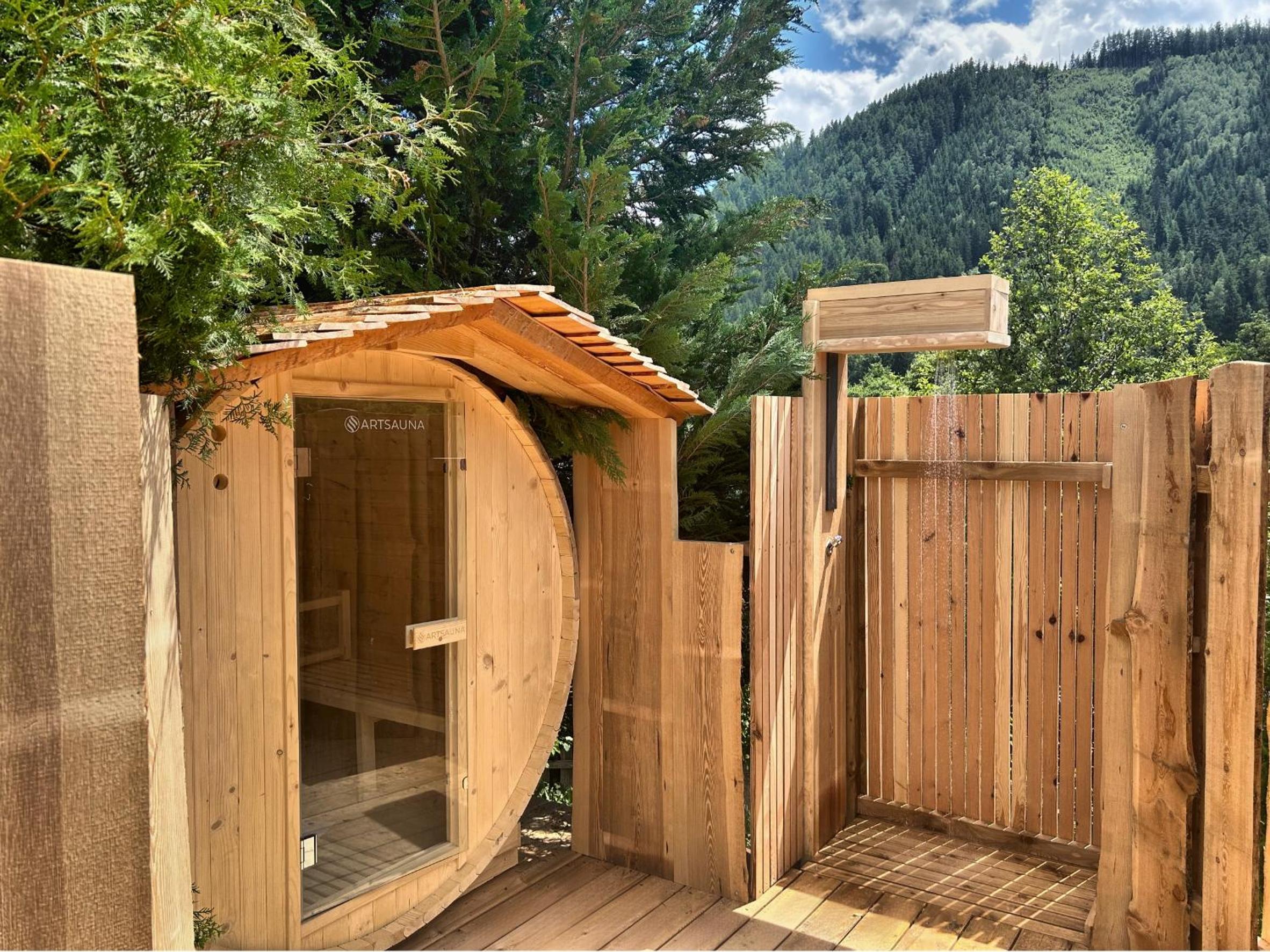 Two-Bedroom Chalet photo 3