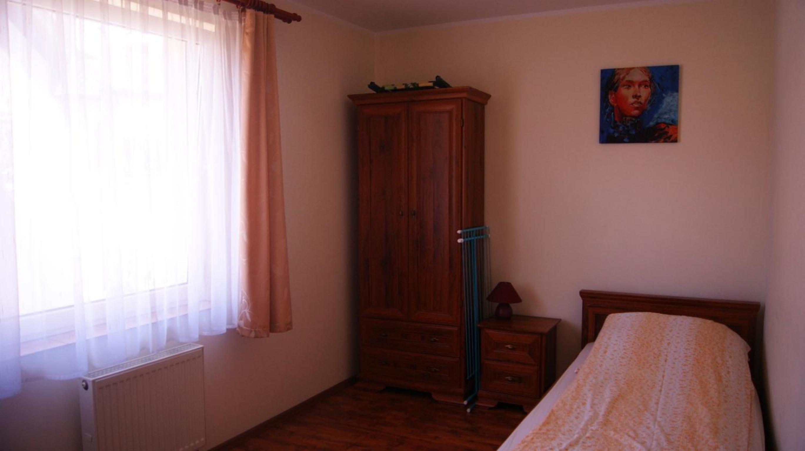 Single Room photo 3
