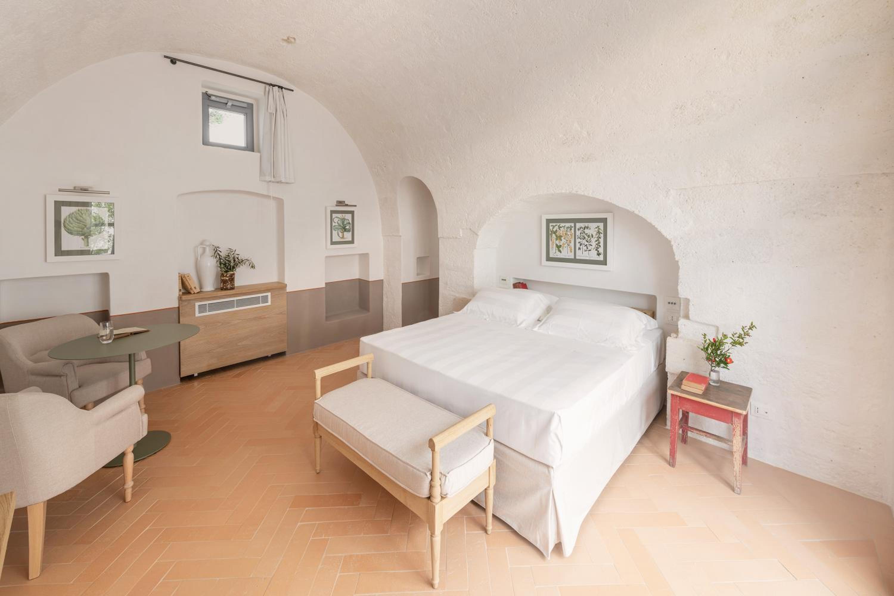 Deluxe Room - Photo 1