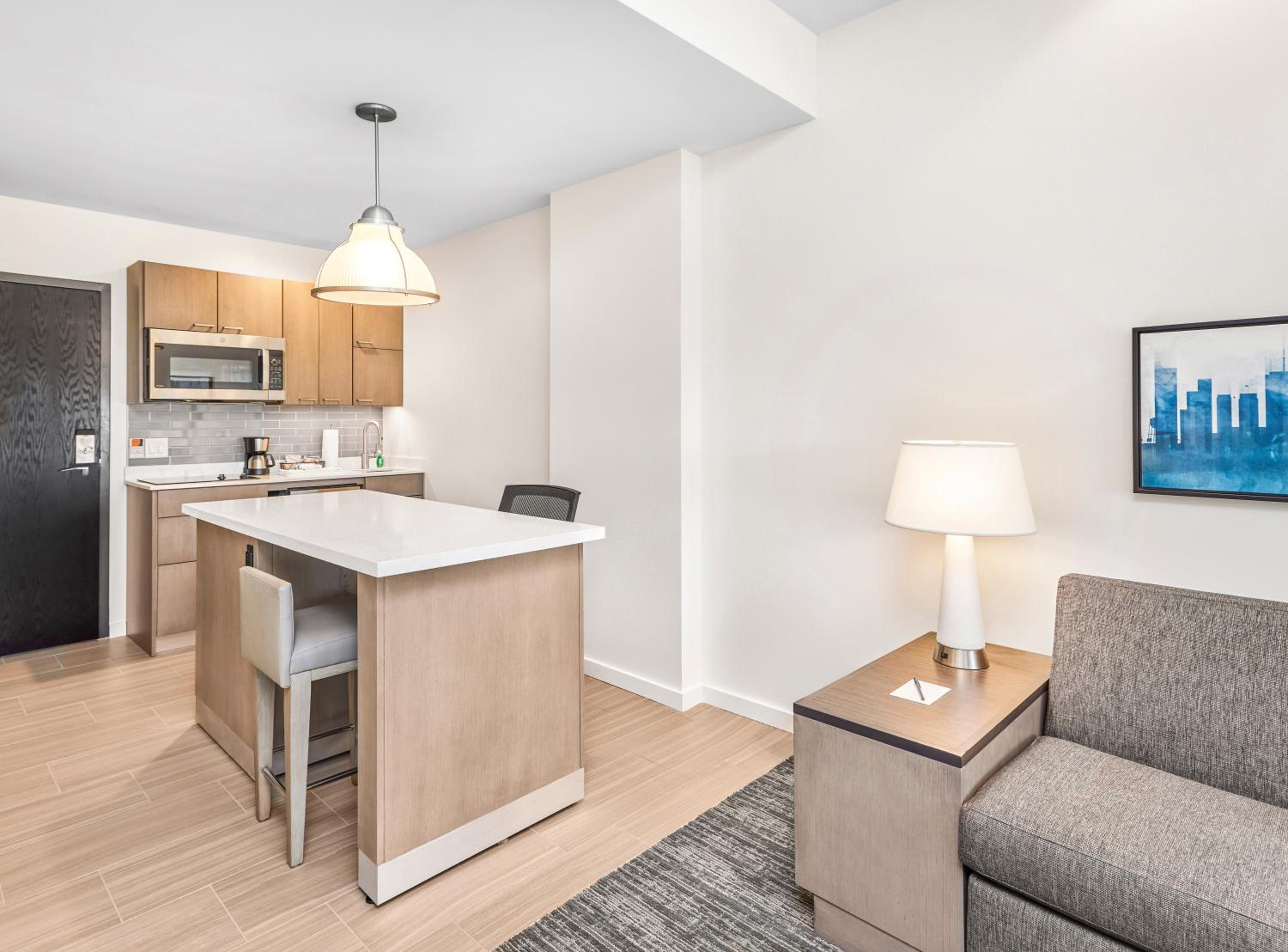 King Studio Suite with Kitchen and Sofa Bed - Photo 3