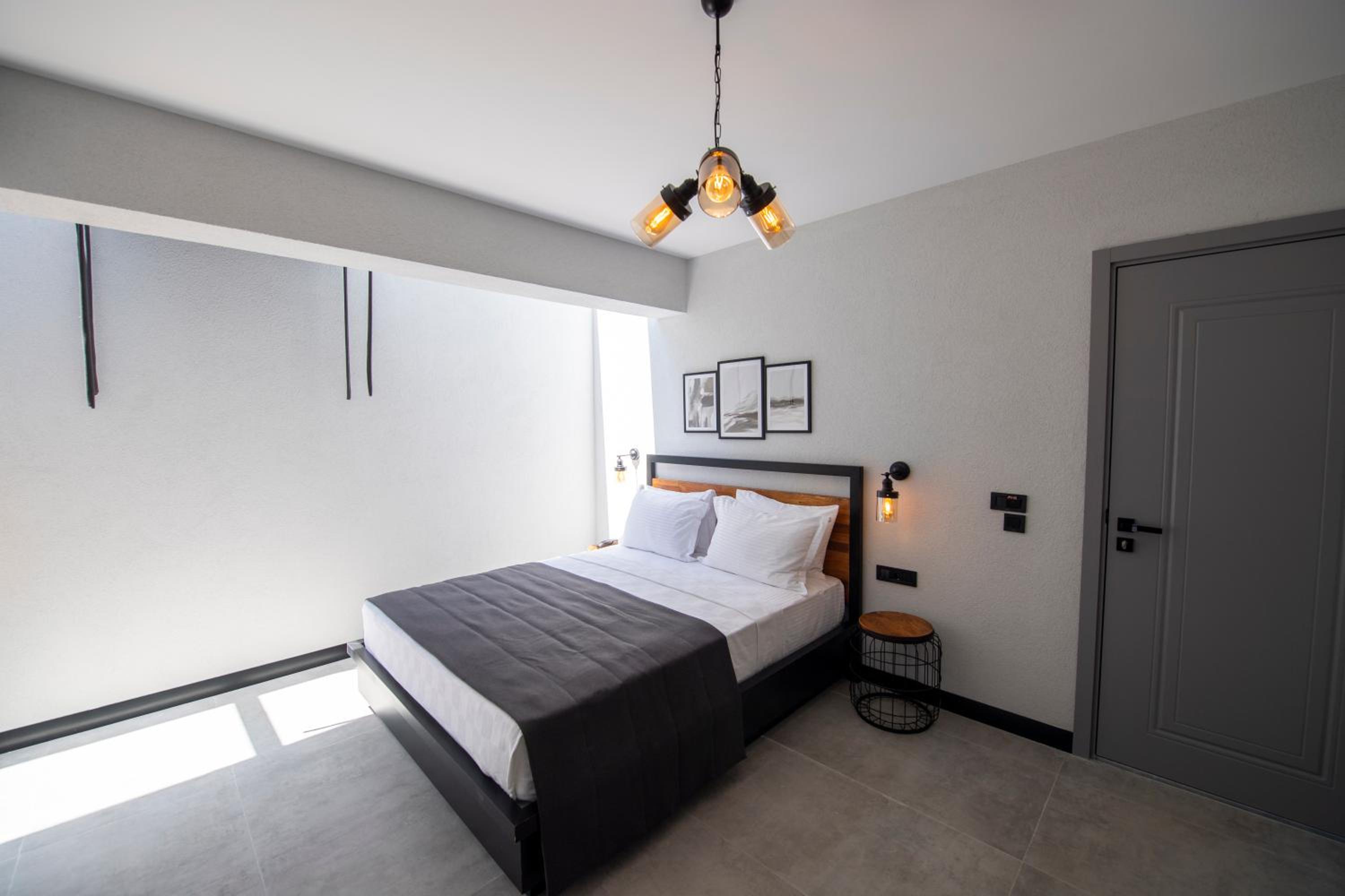 Deluxe Double or Twin Room with Garden View - Photo 8