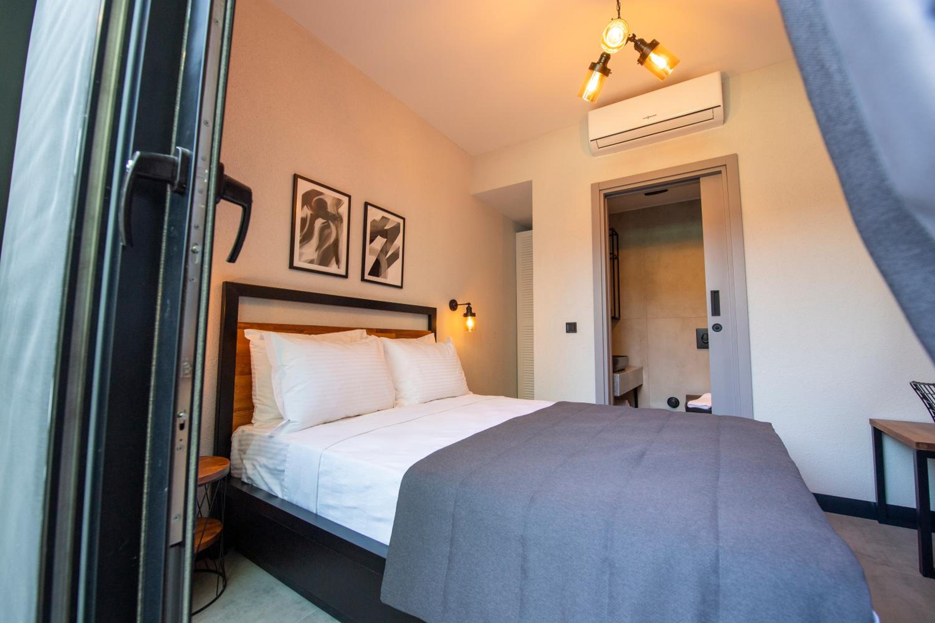 Deluxe Double or Twin Room with Garden View - Photo 5