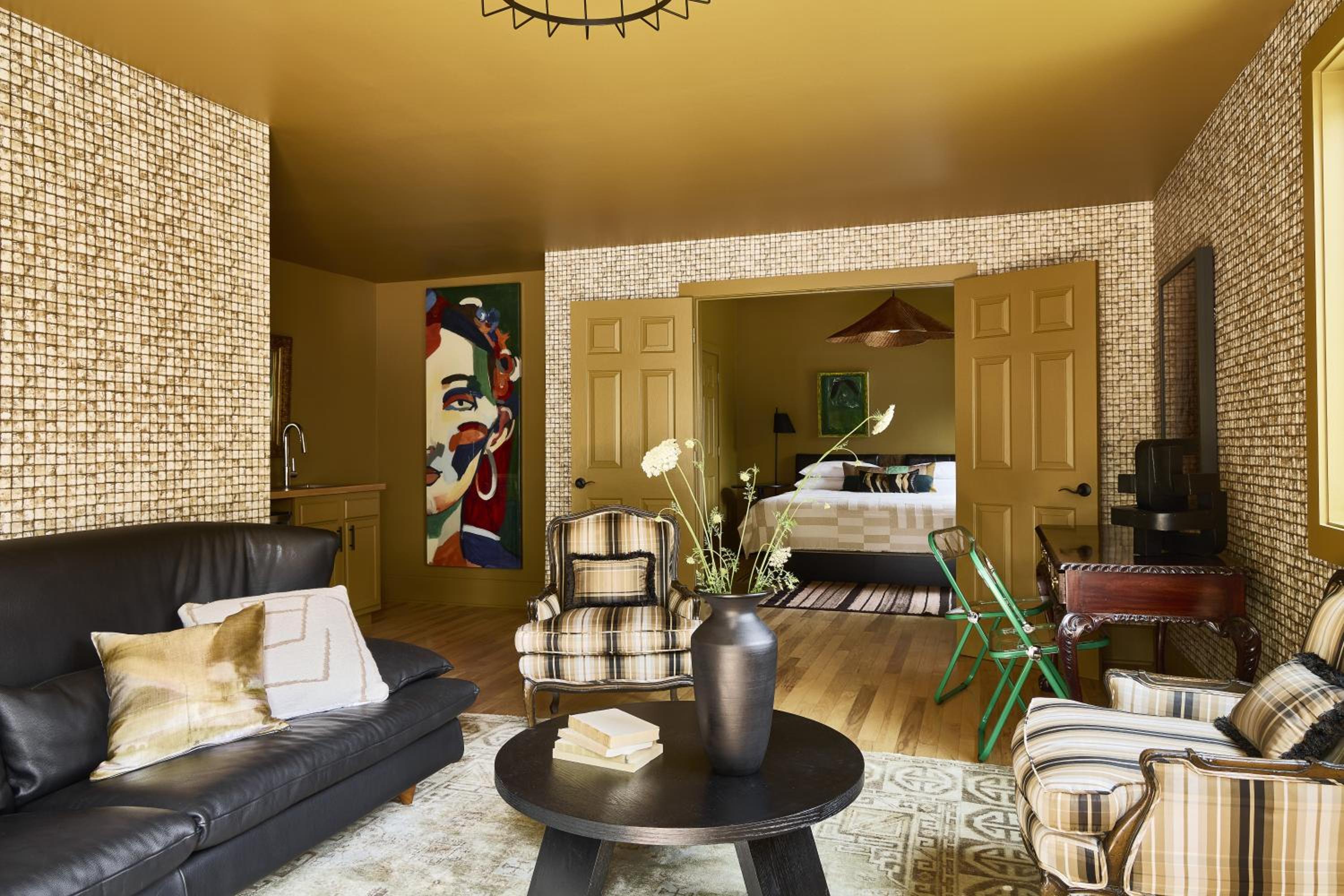 Citrine (Suite) photo 3