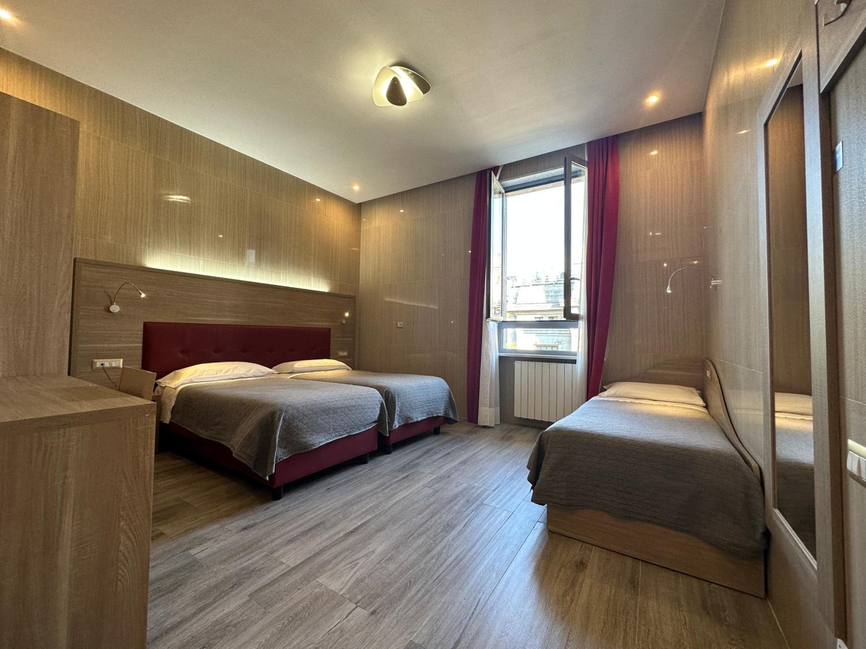 Triple Room