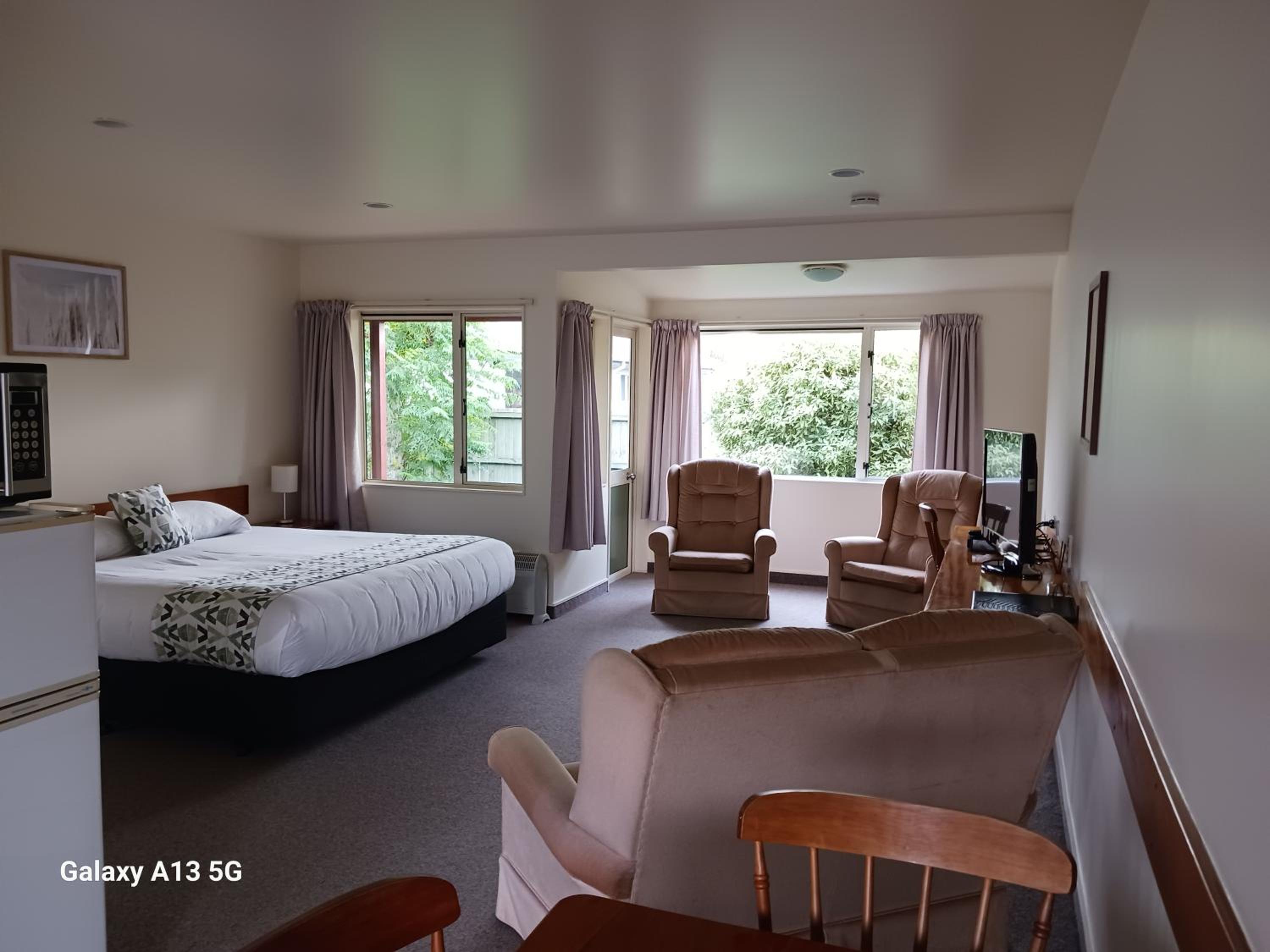 Deluxe Double Room photo 2