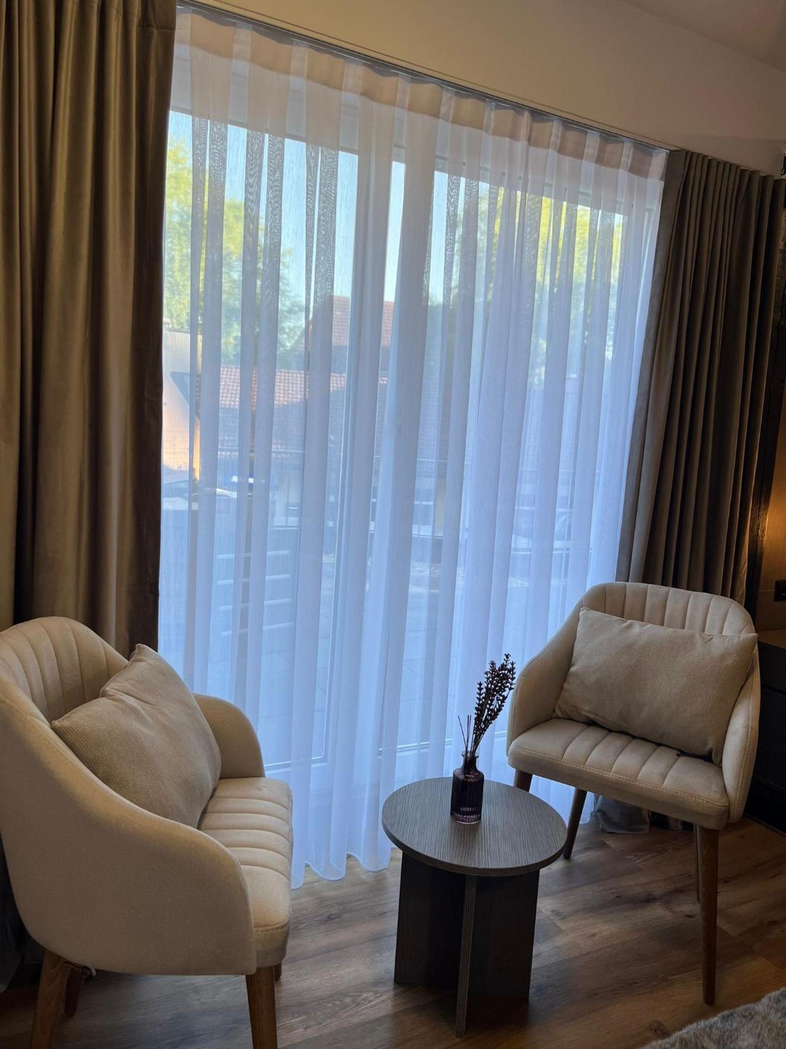 Deluxe Double Room with Balcony photo 2