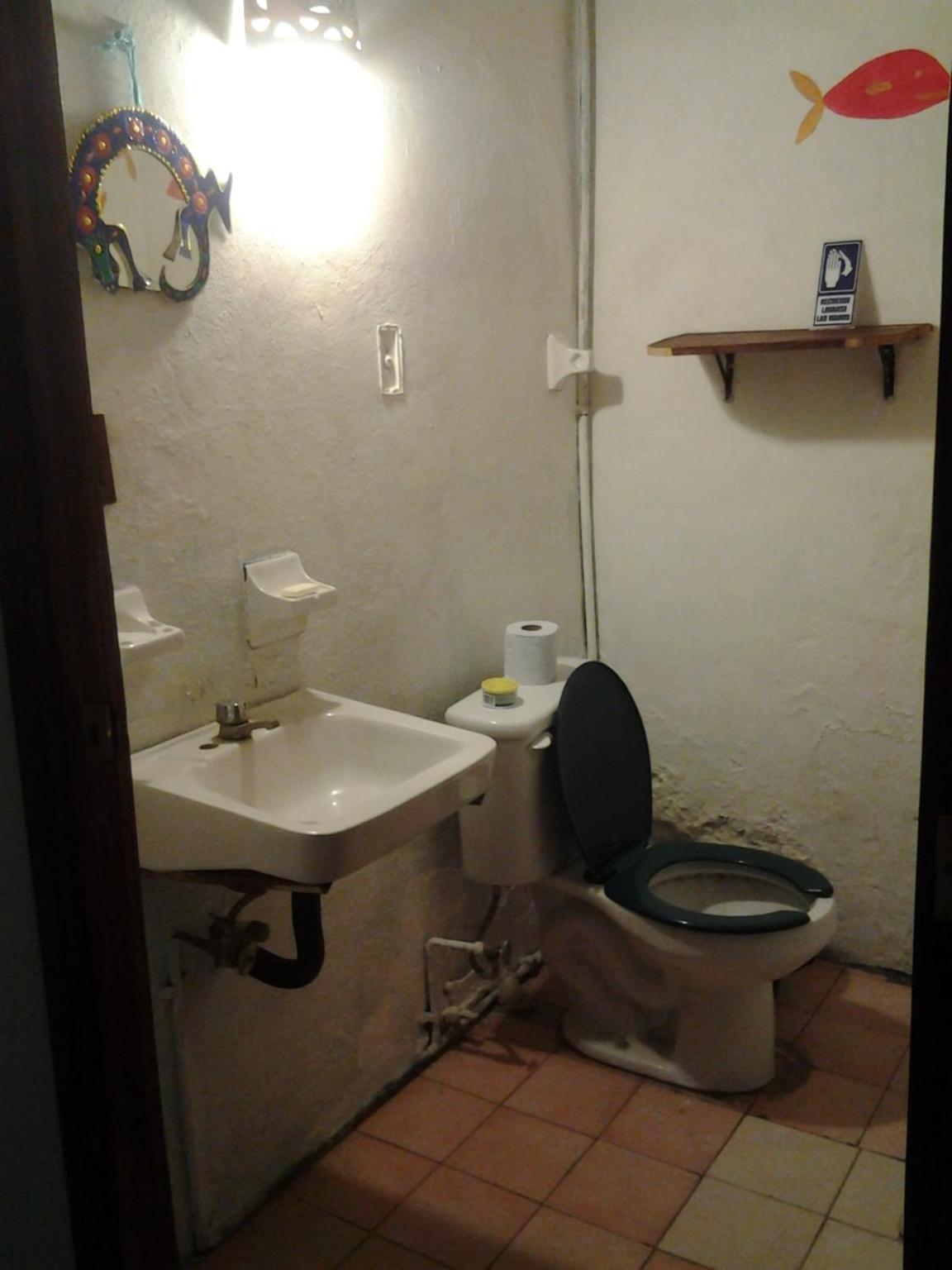 Budget Double Room - Photo 3
